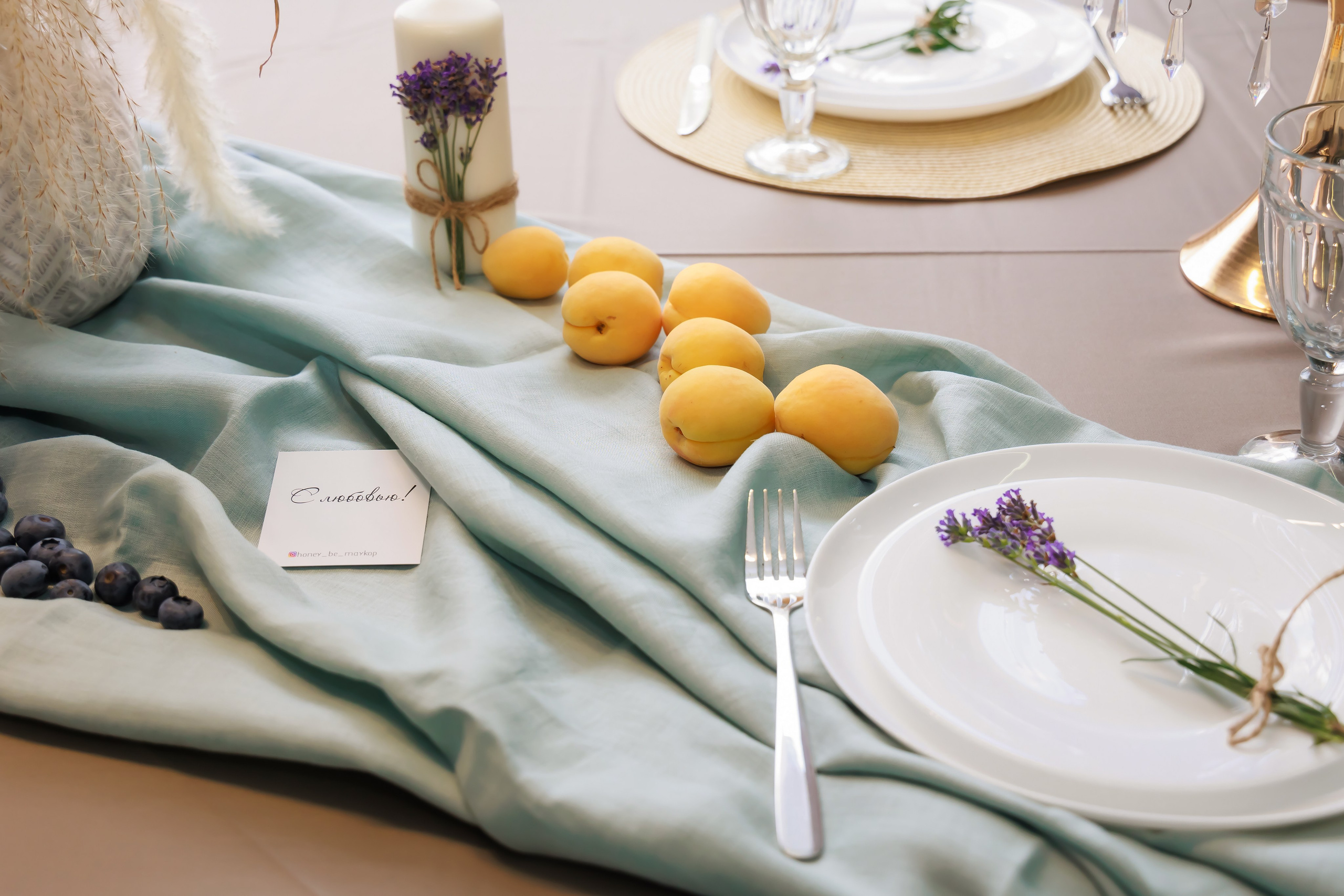 Интерьерная и рекламная съёмка. Свадебный и семейный фотограф в г. Майкопе (выезд по республике и краю)