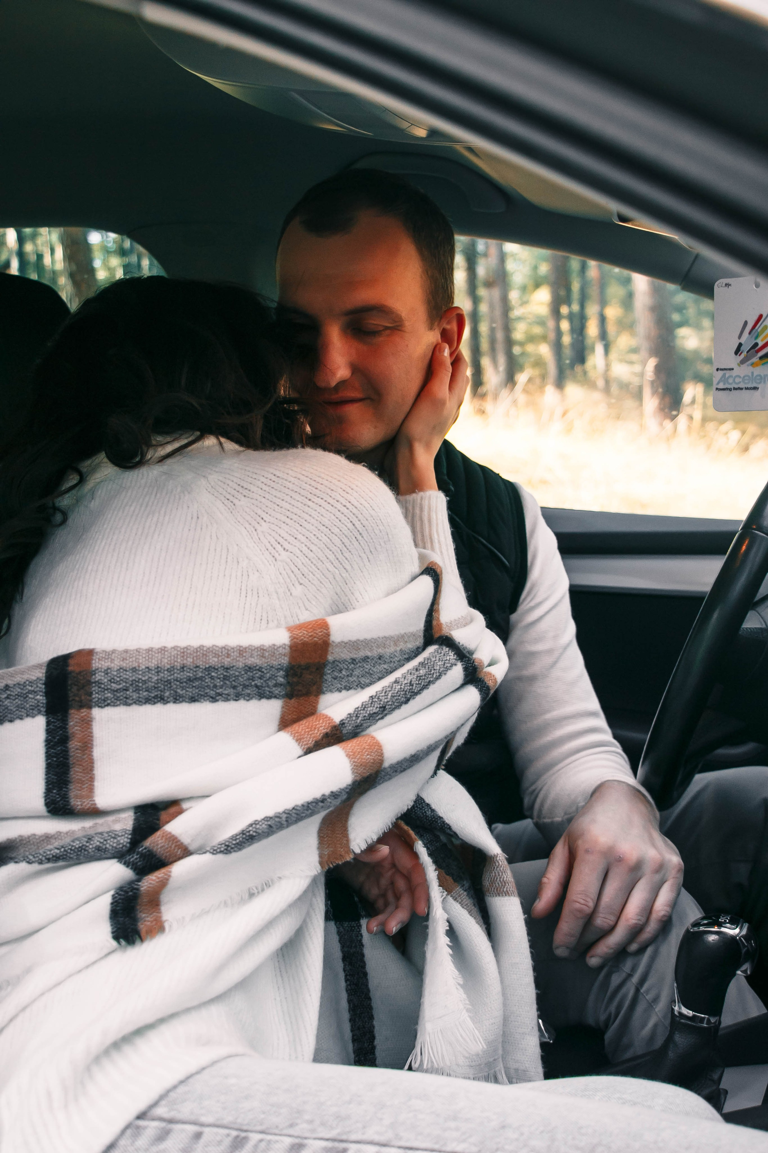 Янис & Элина. Бережно сохраняю ваши чувства и истории на своих фотографиях