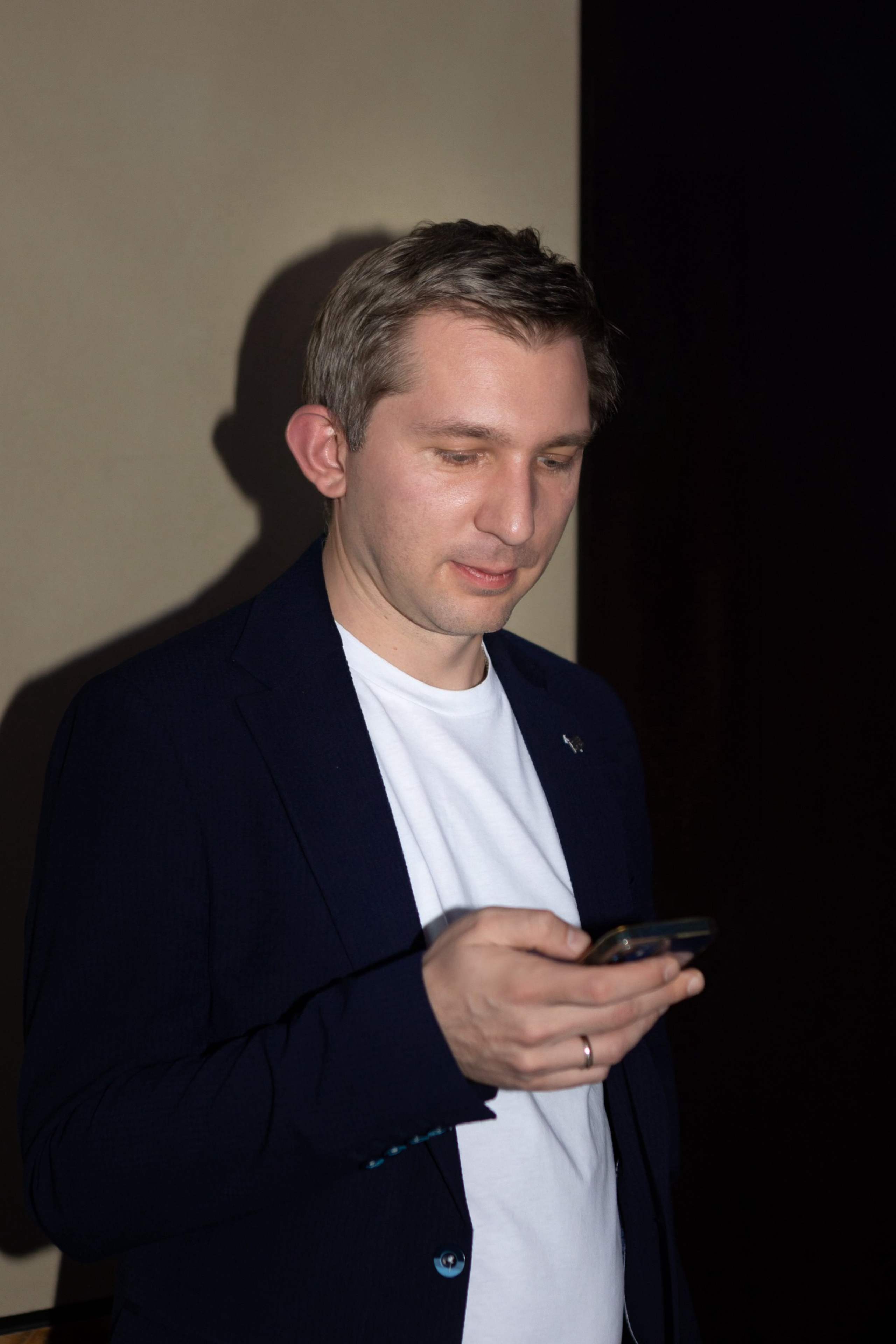 Abu-Dhabi | NA VOLNE Backstage. Фотограф Юлия Назарова