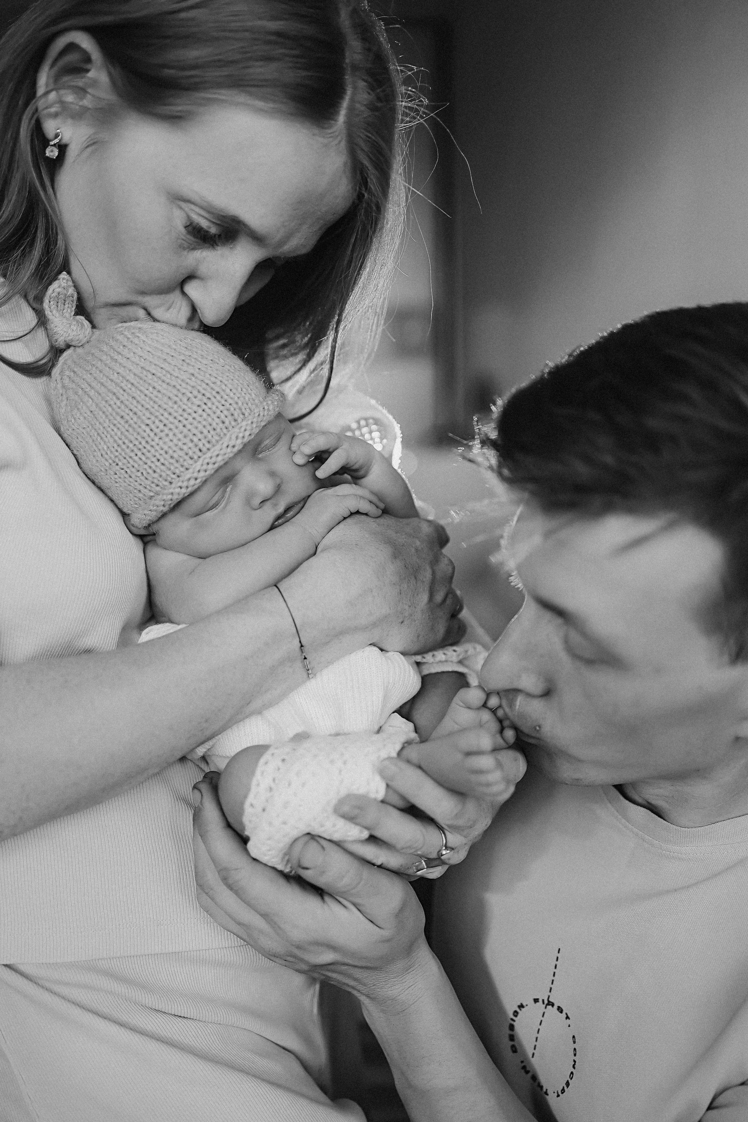 Ефим, 2 недели. Семейный фотограф Тюмень, фотограф на роды Салмина Мария