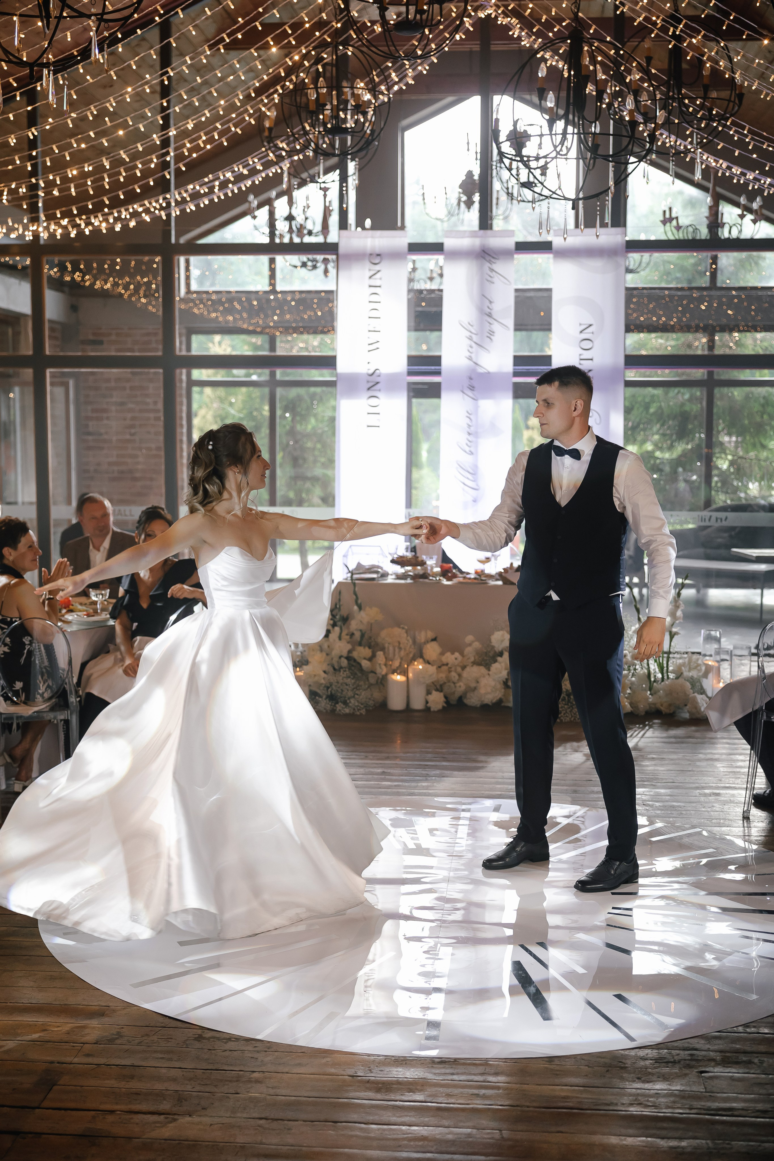 Даша & Антон. Агентство по организации мероприятий