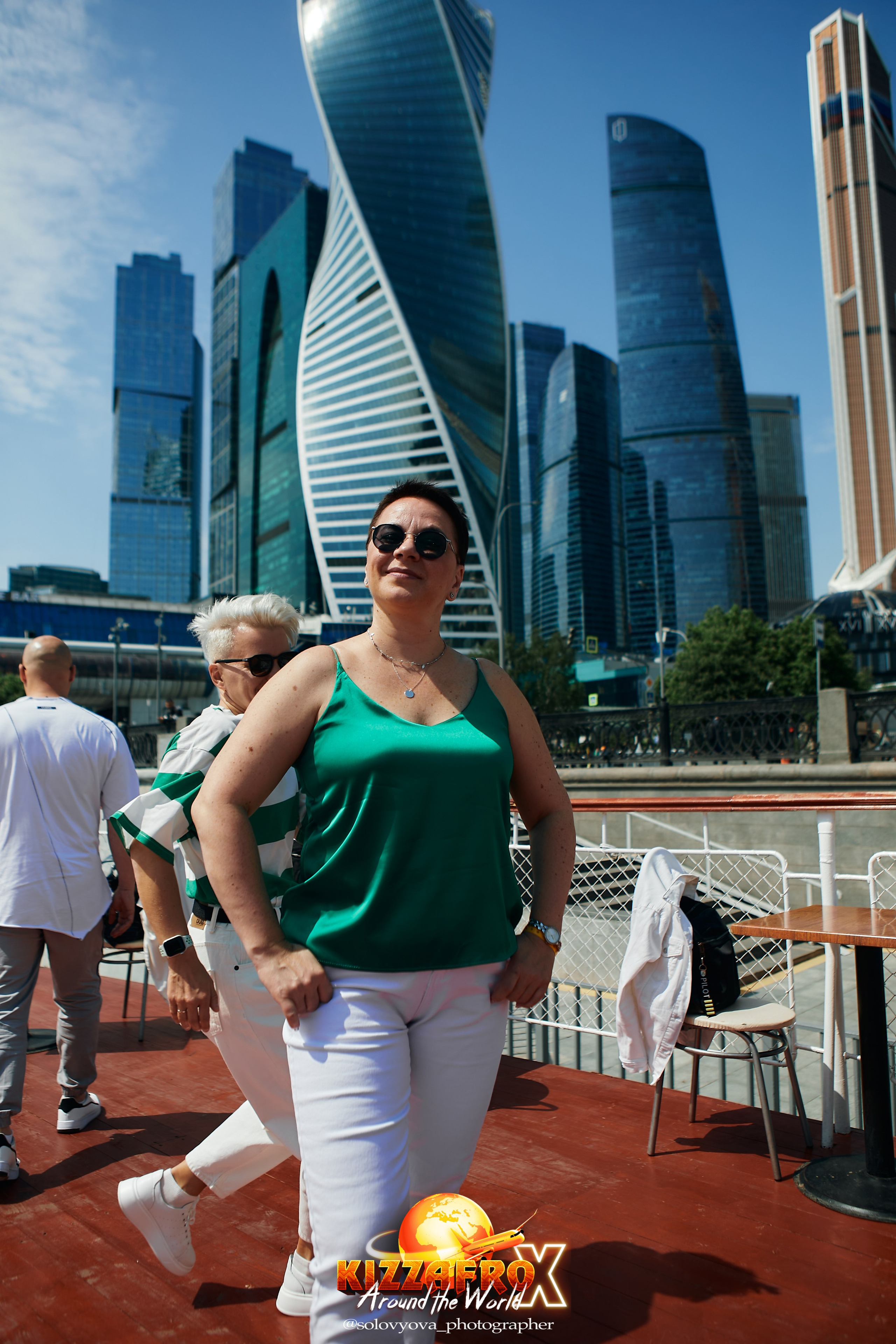 Boat party. Свадебный фотограф