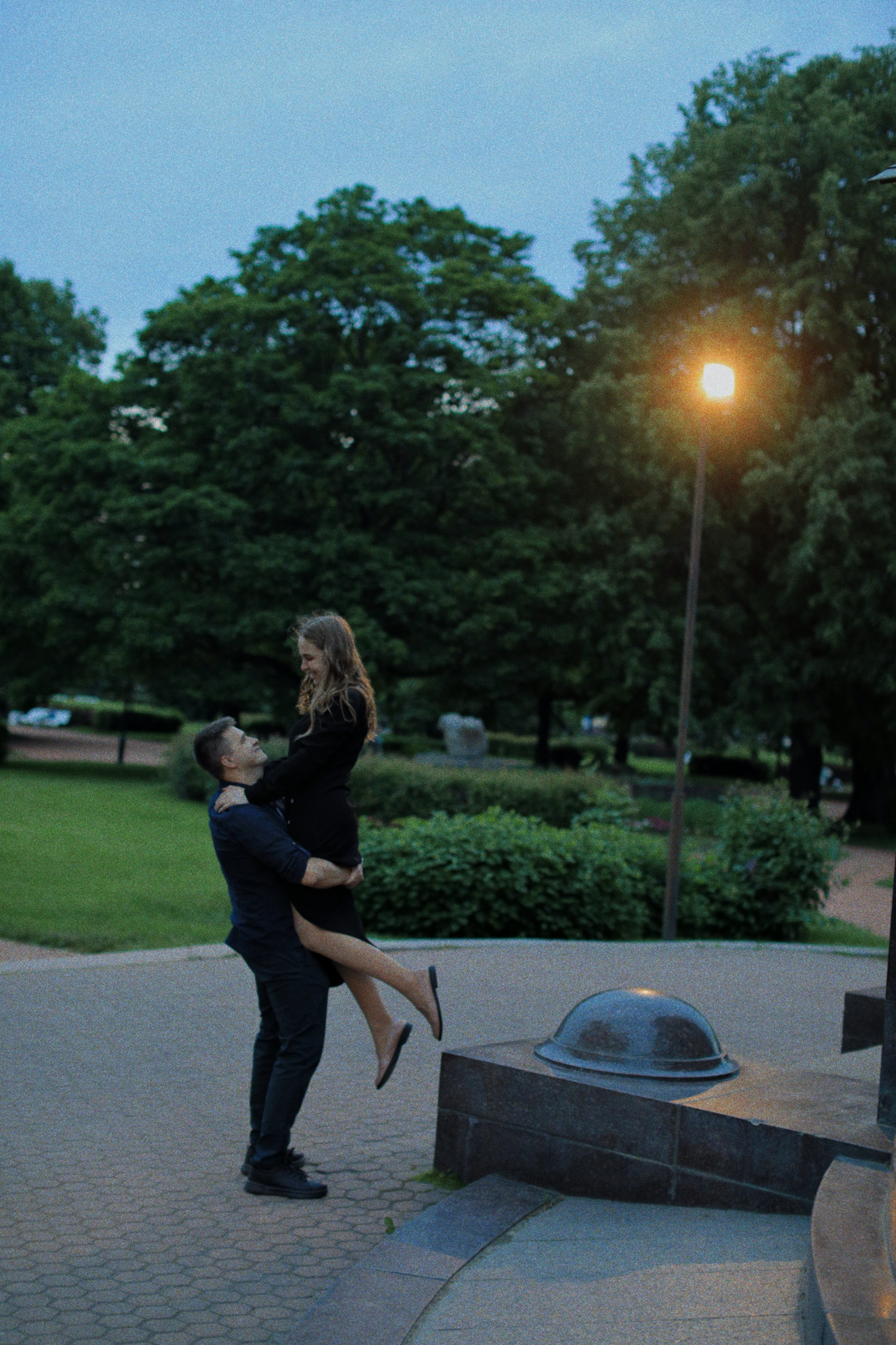 Мы целовались смеясь. Rose Korenevskaya|Ваш нежный фотограф