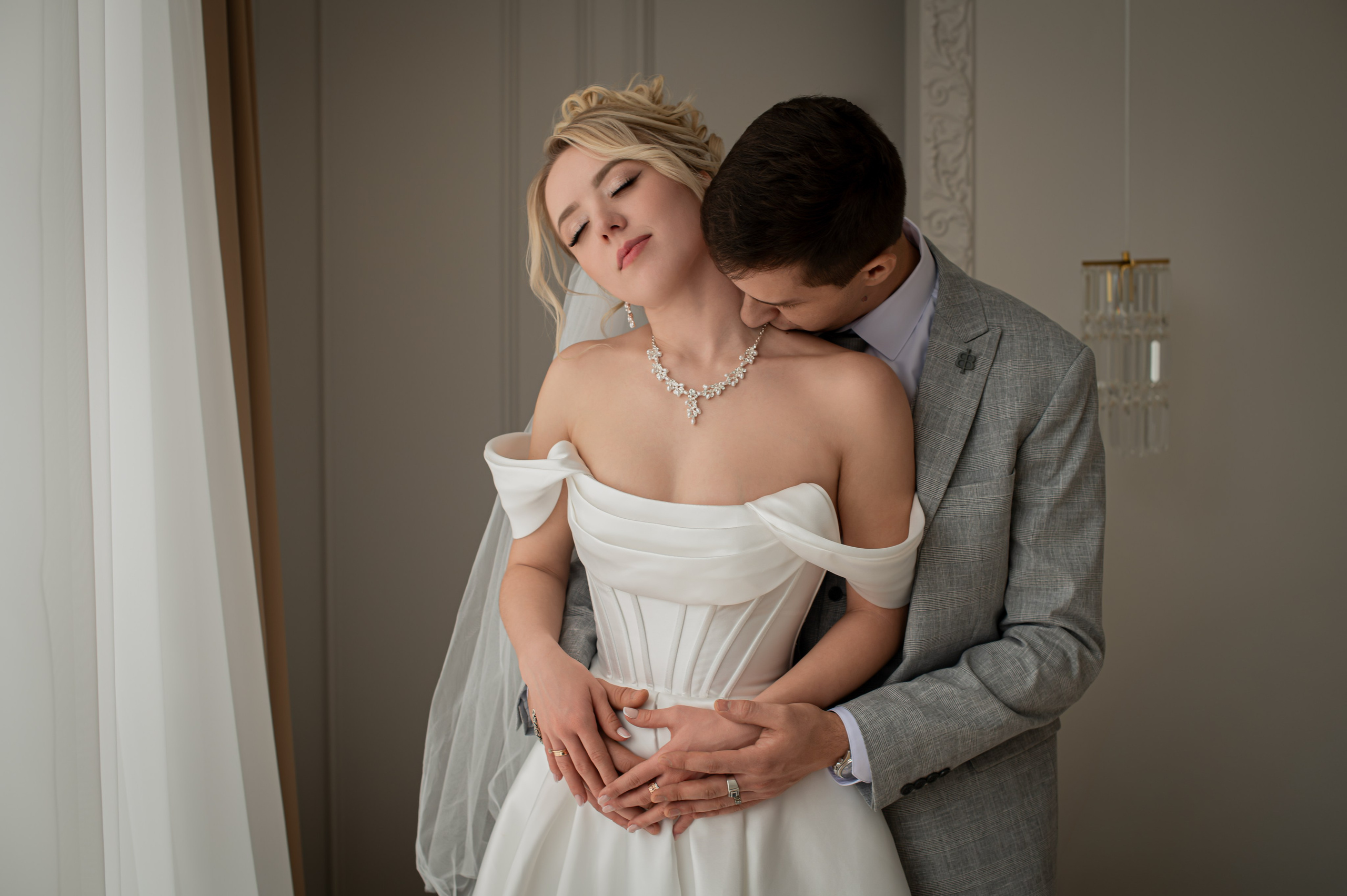 Съемка в студии, гостинице. Семейный и свадебный фотограф в Донецке Донская Анастасия