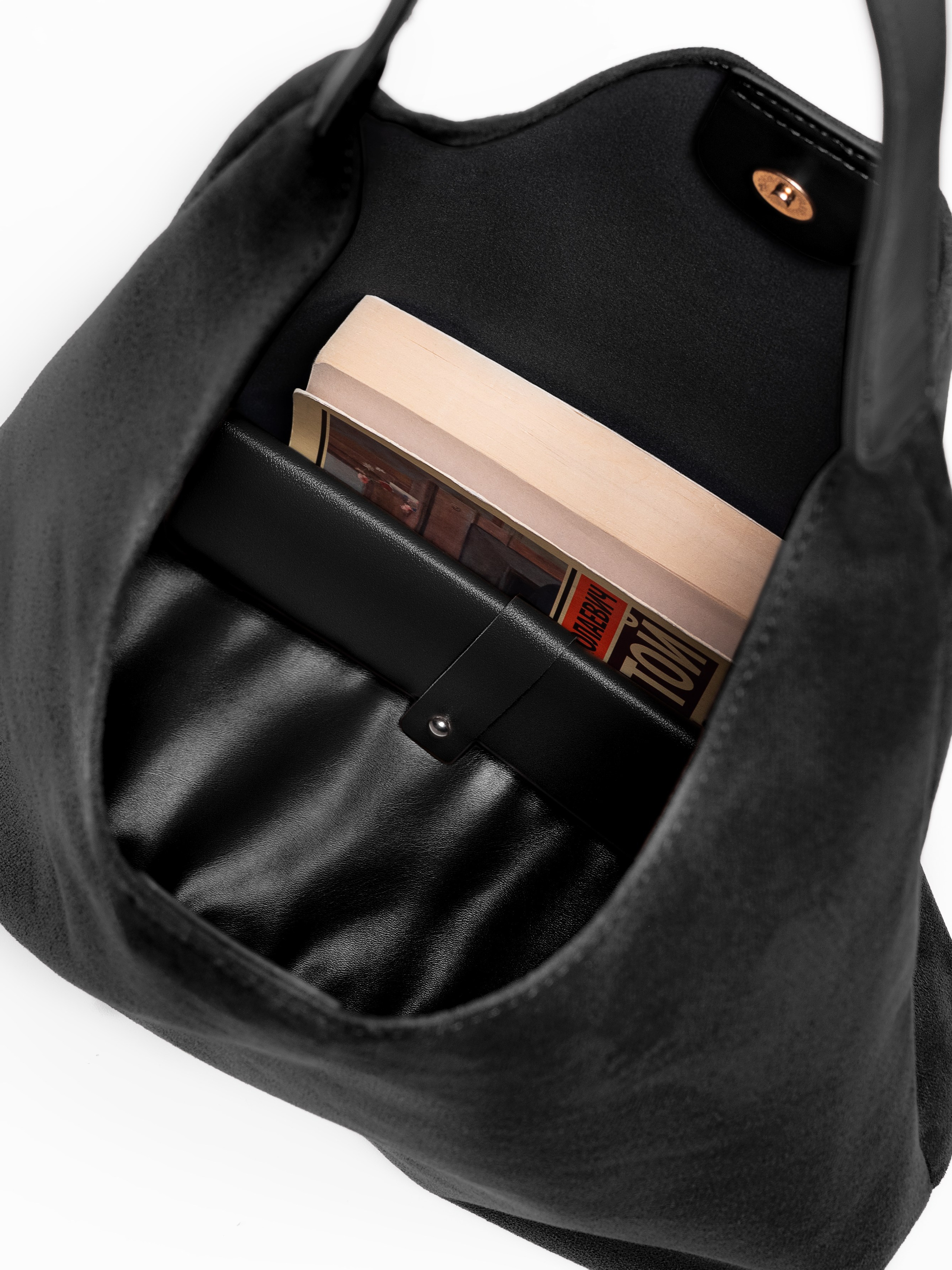 Черный шоппер перекрас. Предметный фотограф, фото для маркетплейсов Пятигорск, КМВ