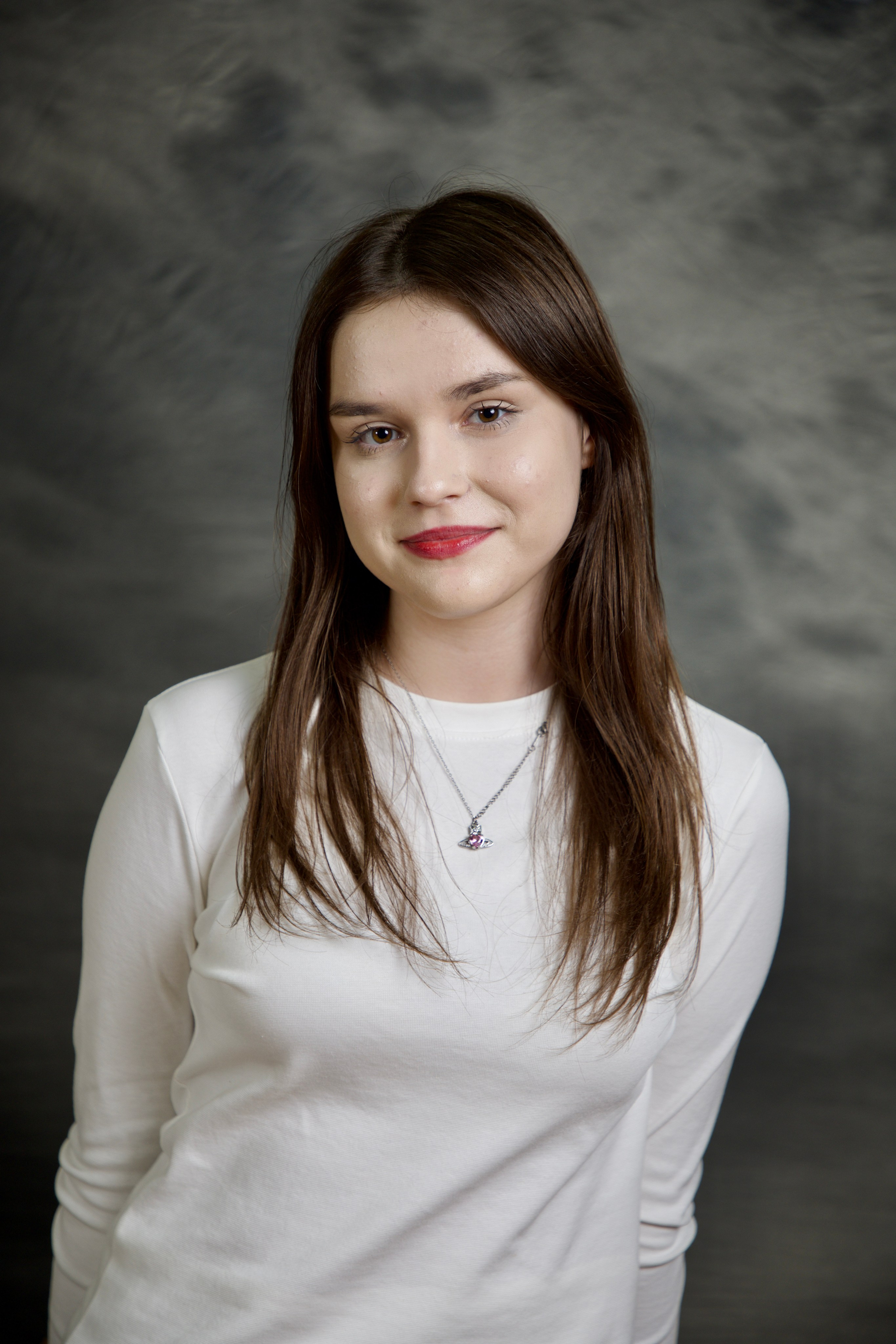 9/11 класс. Портреты. Школьные выпускные альбомы в Москве Марина Николаева