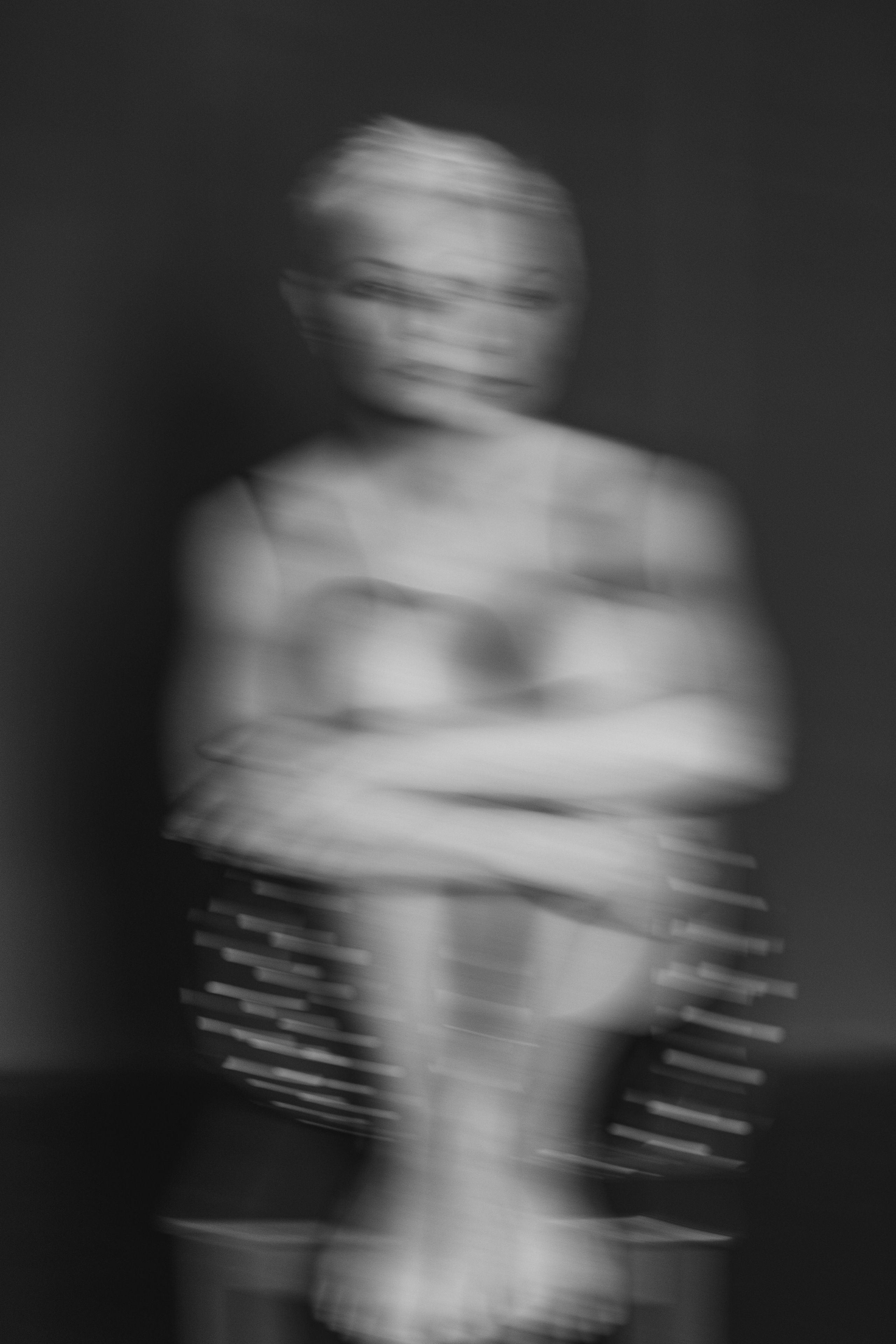 Женский портрет чб студия. Фотограф в Перми Гиренко Людмила