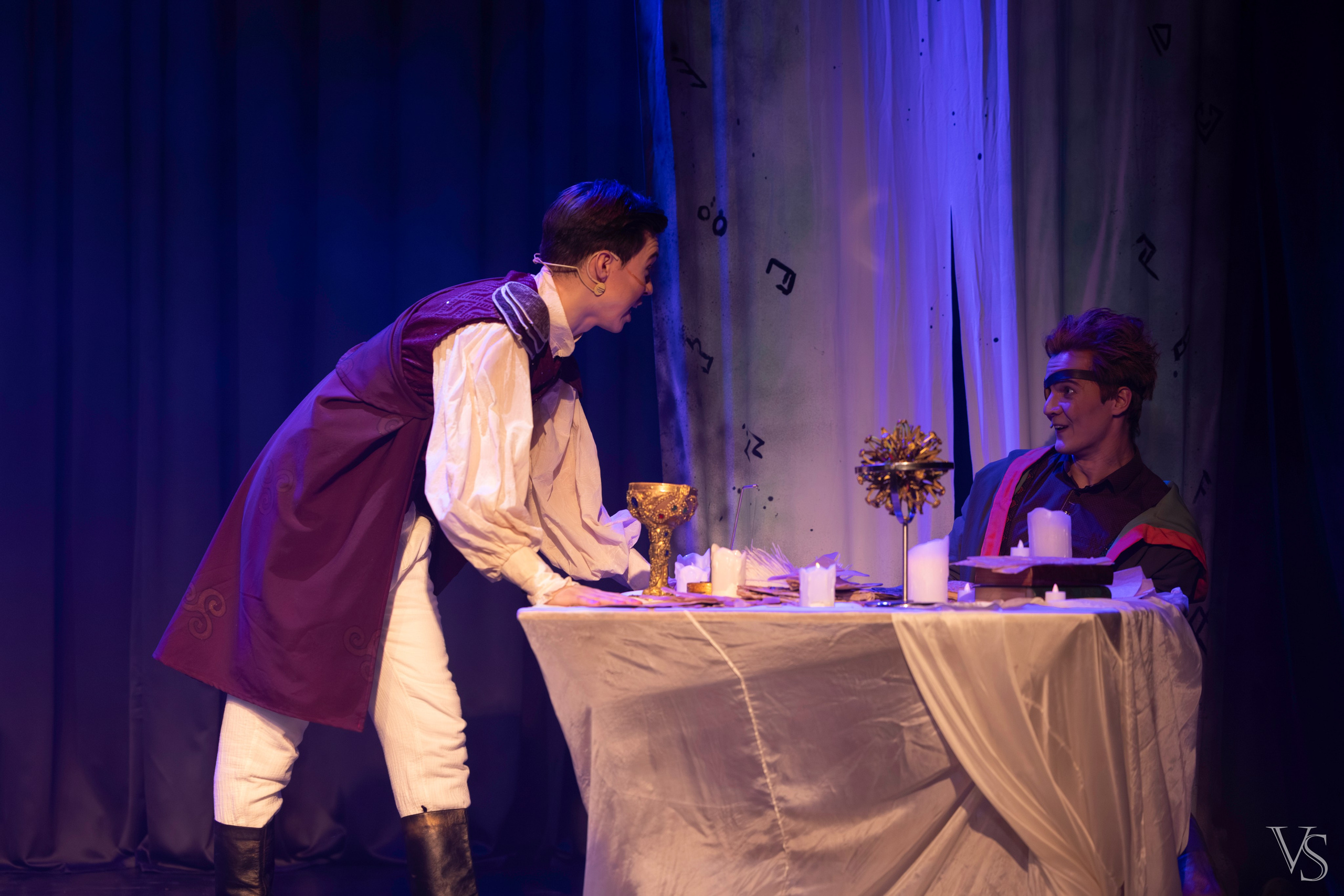 Книга стихий 25.01. Фотограф Виктор Степанов