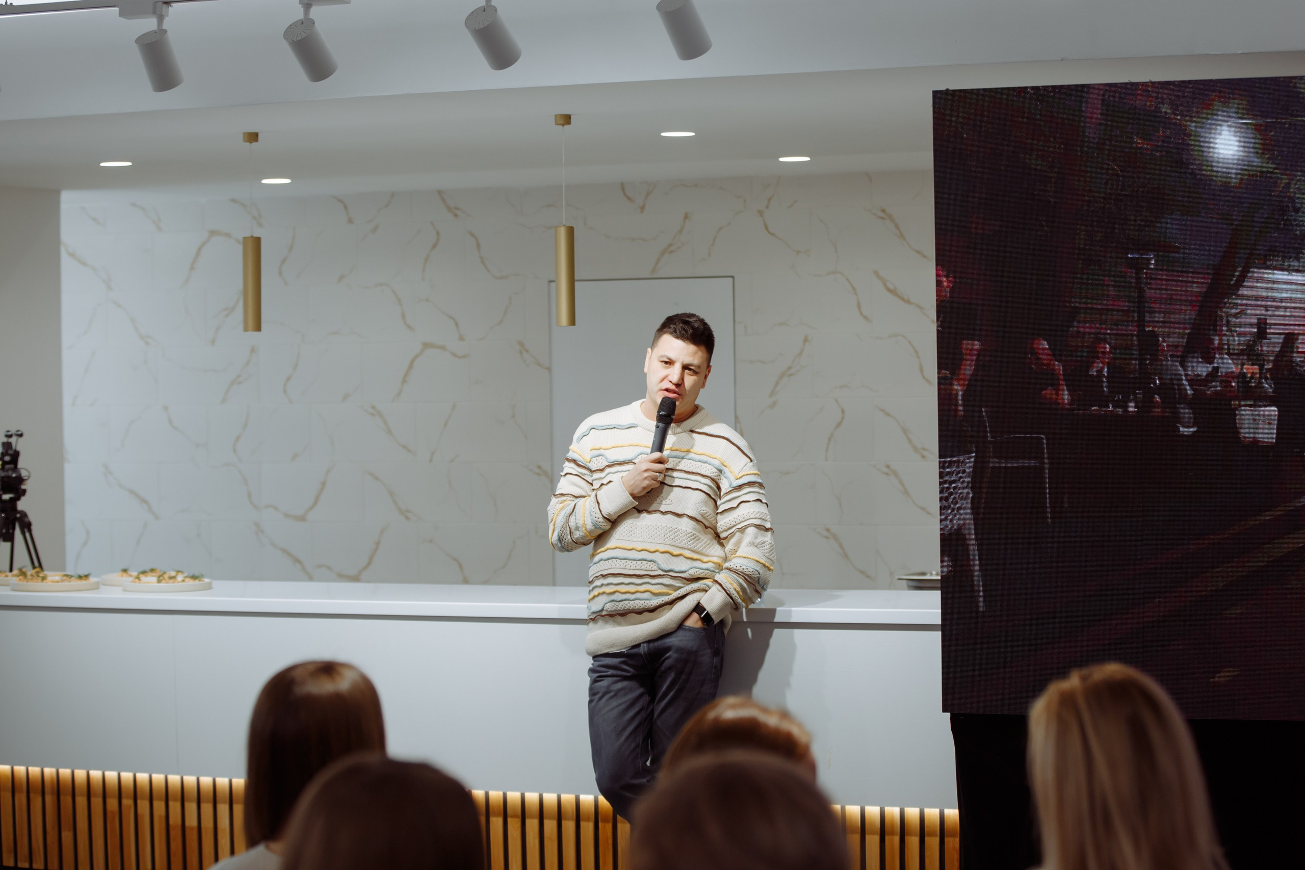 Форум креативных индустрий. Свадебный фотограф