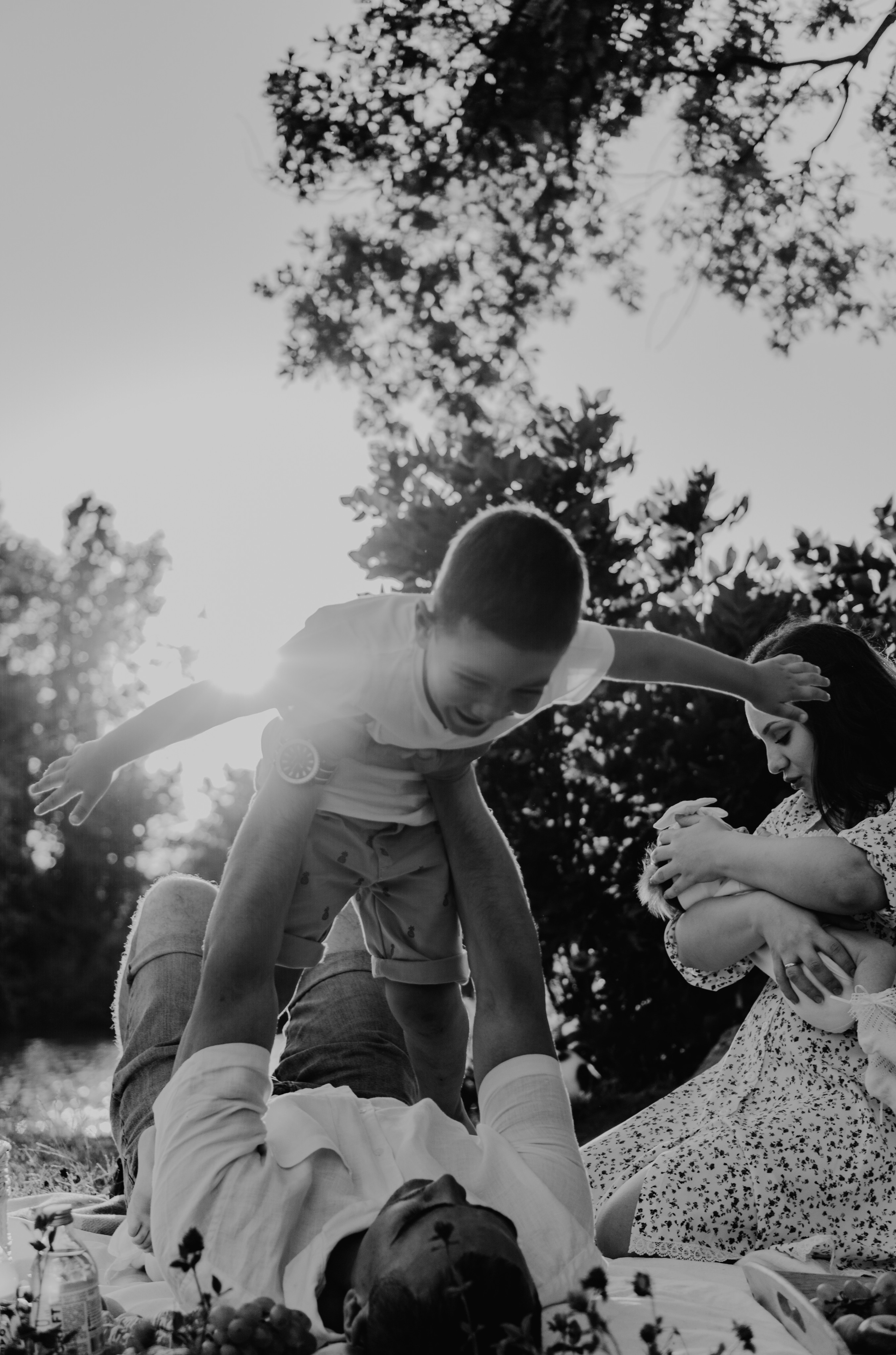 Пикник у реки…. Фотограф LIFE STYLE