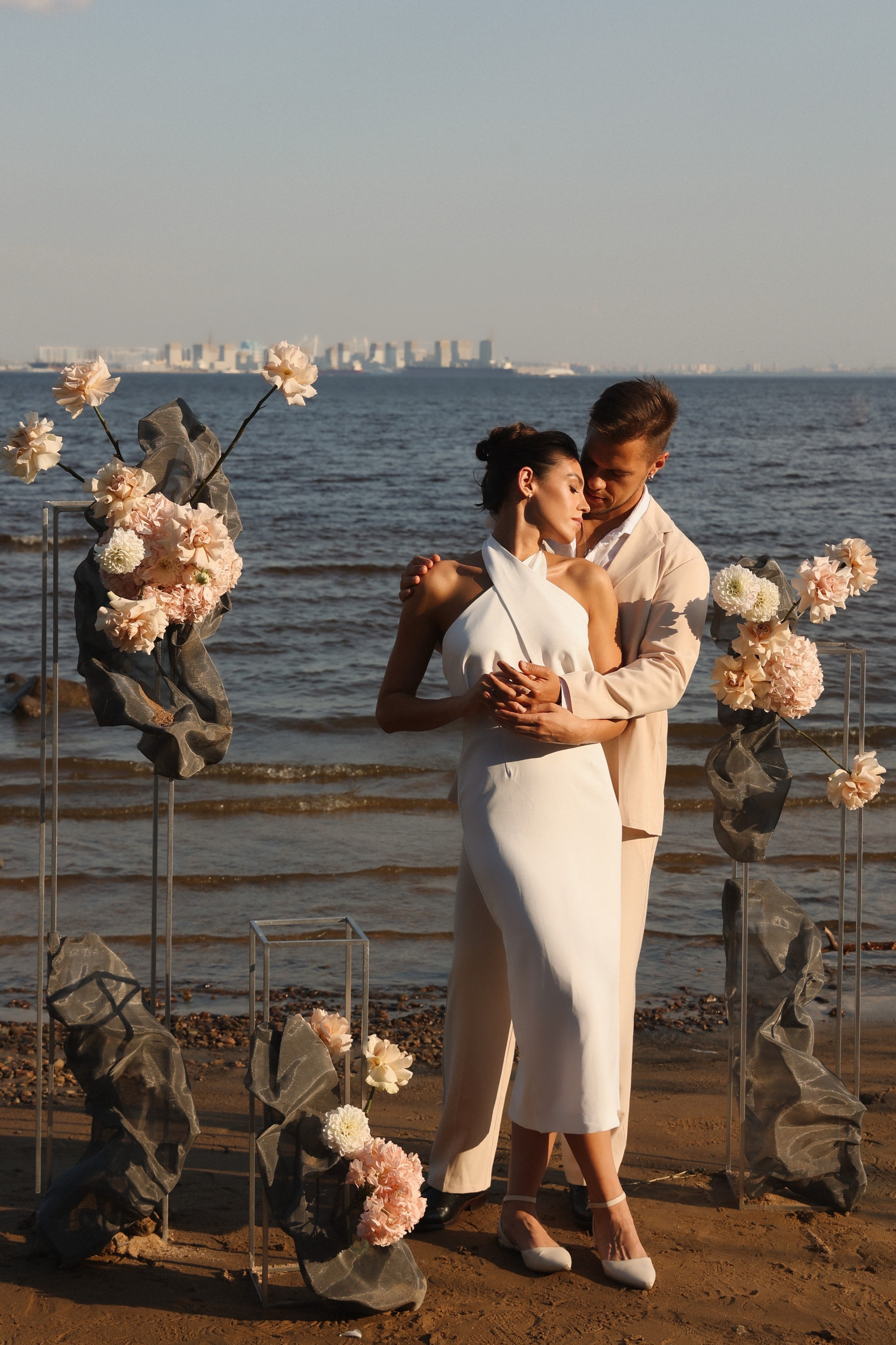 Любовь на закате. Свадебный фотограф в Москве и Санкт- Петербурге Алина Сараева