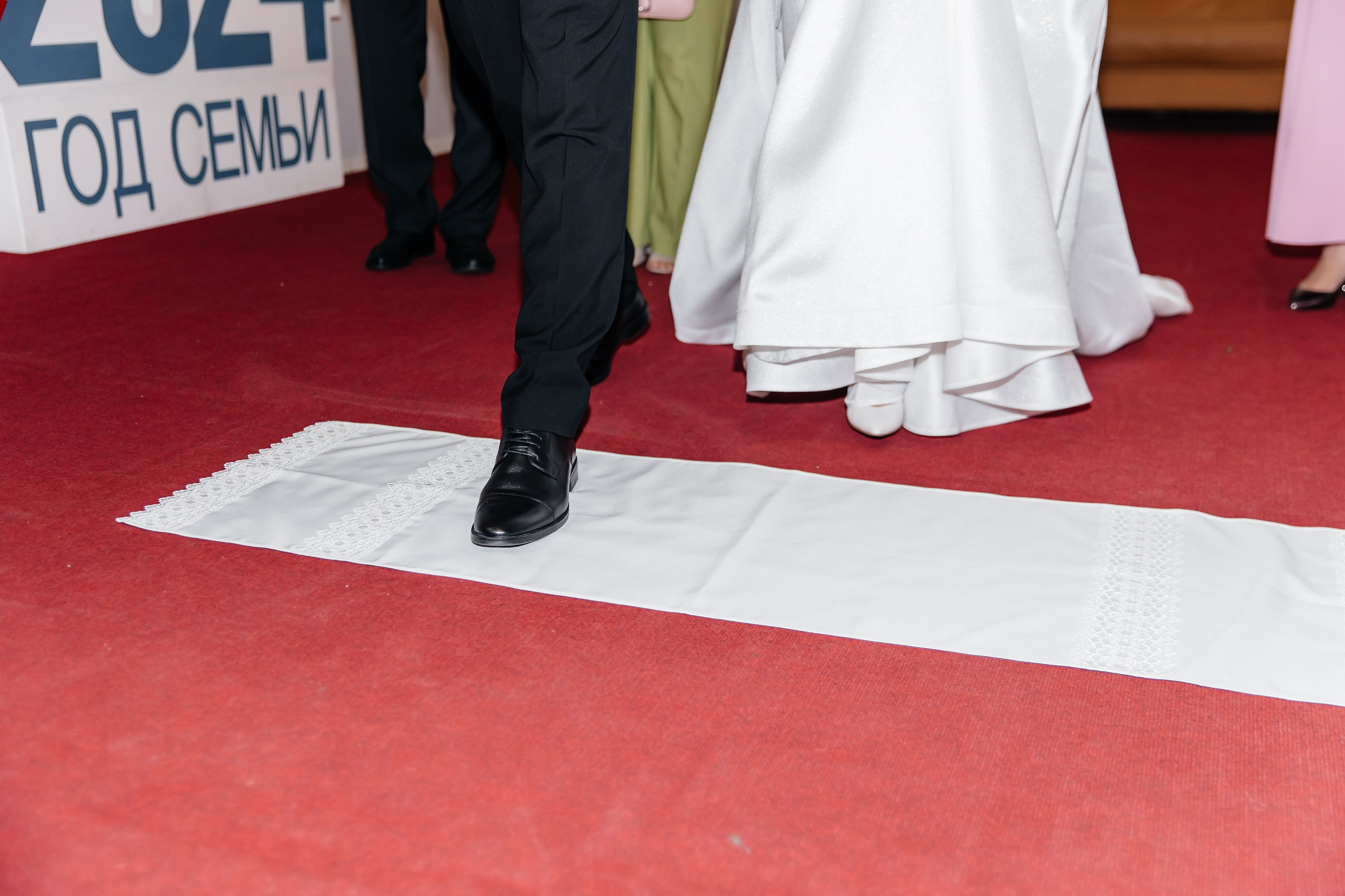 Парк Харакс, май в Крыму. Анонс свадьбы Ильи и Ксении. Свадебный фотограф в Крыму и Севастополе Ольга Баскакова