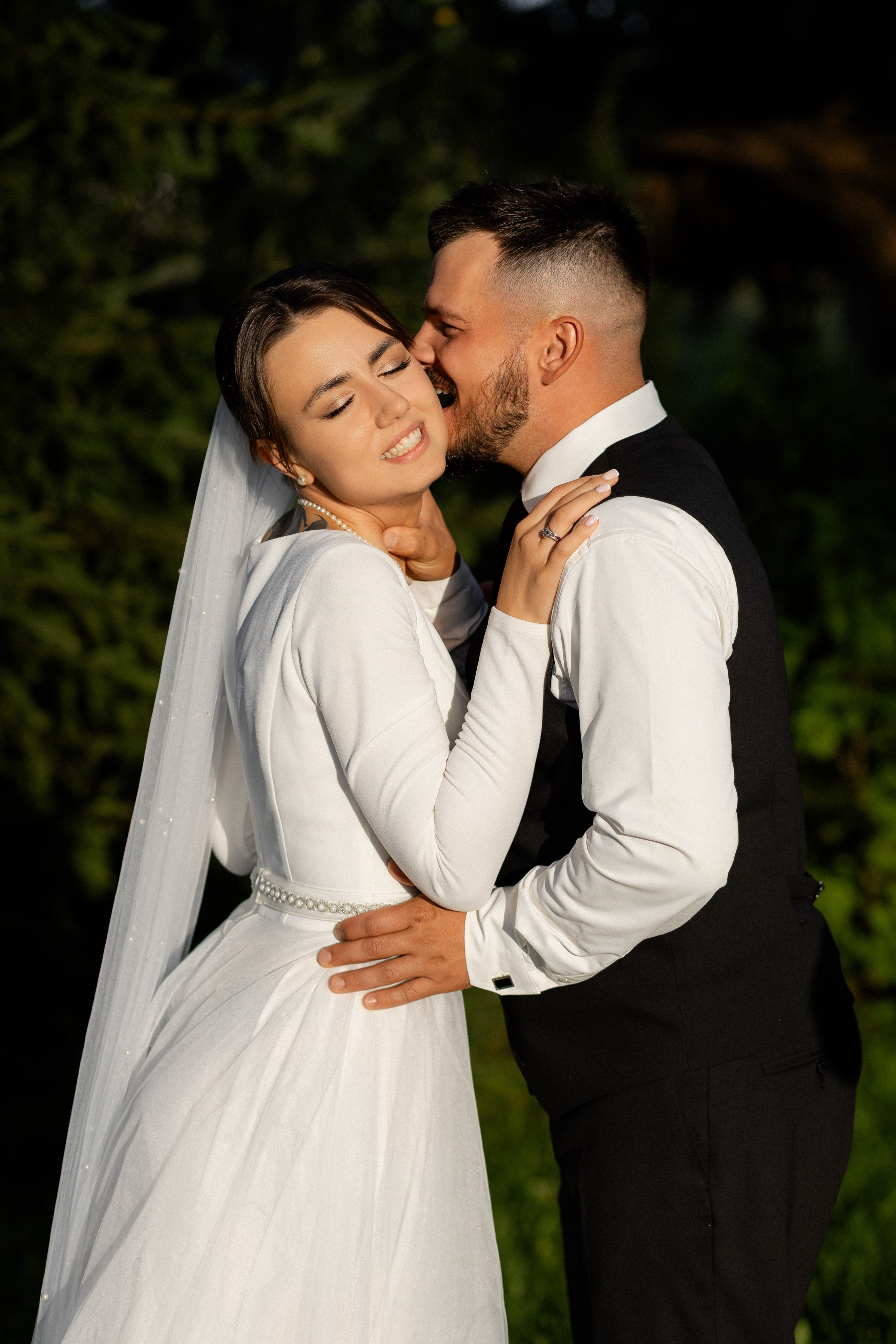 Свадебная фотосессия в агроусадьбе Лабодянка в Минске. Свадебный фотограф в Минске/Беларуси Сергей Спиридонов