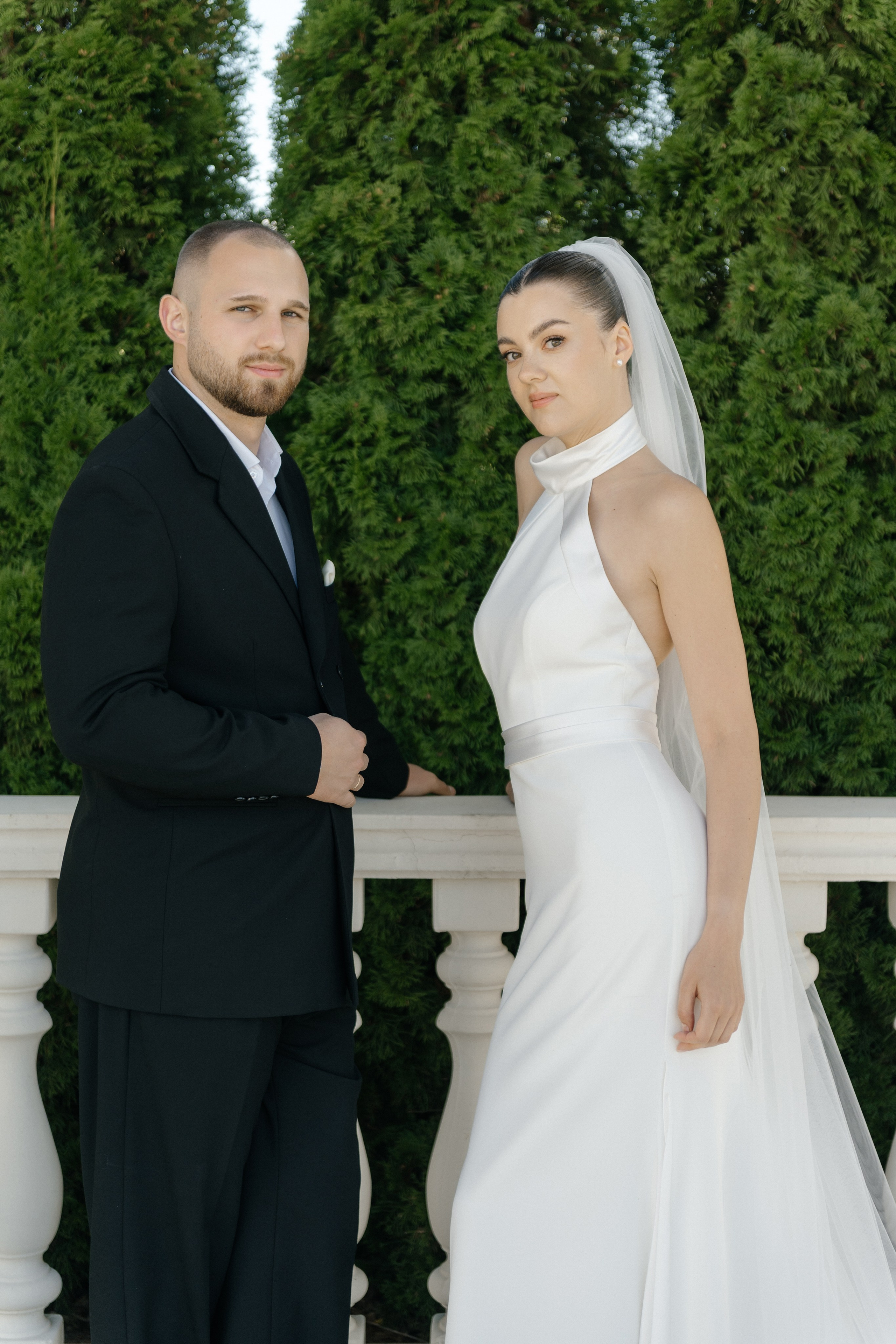 Wedding day in VERSAL PARK. Wedding PHOTOGRAPHER Andrew Vnukov