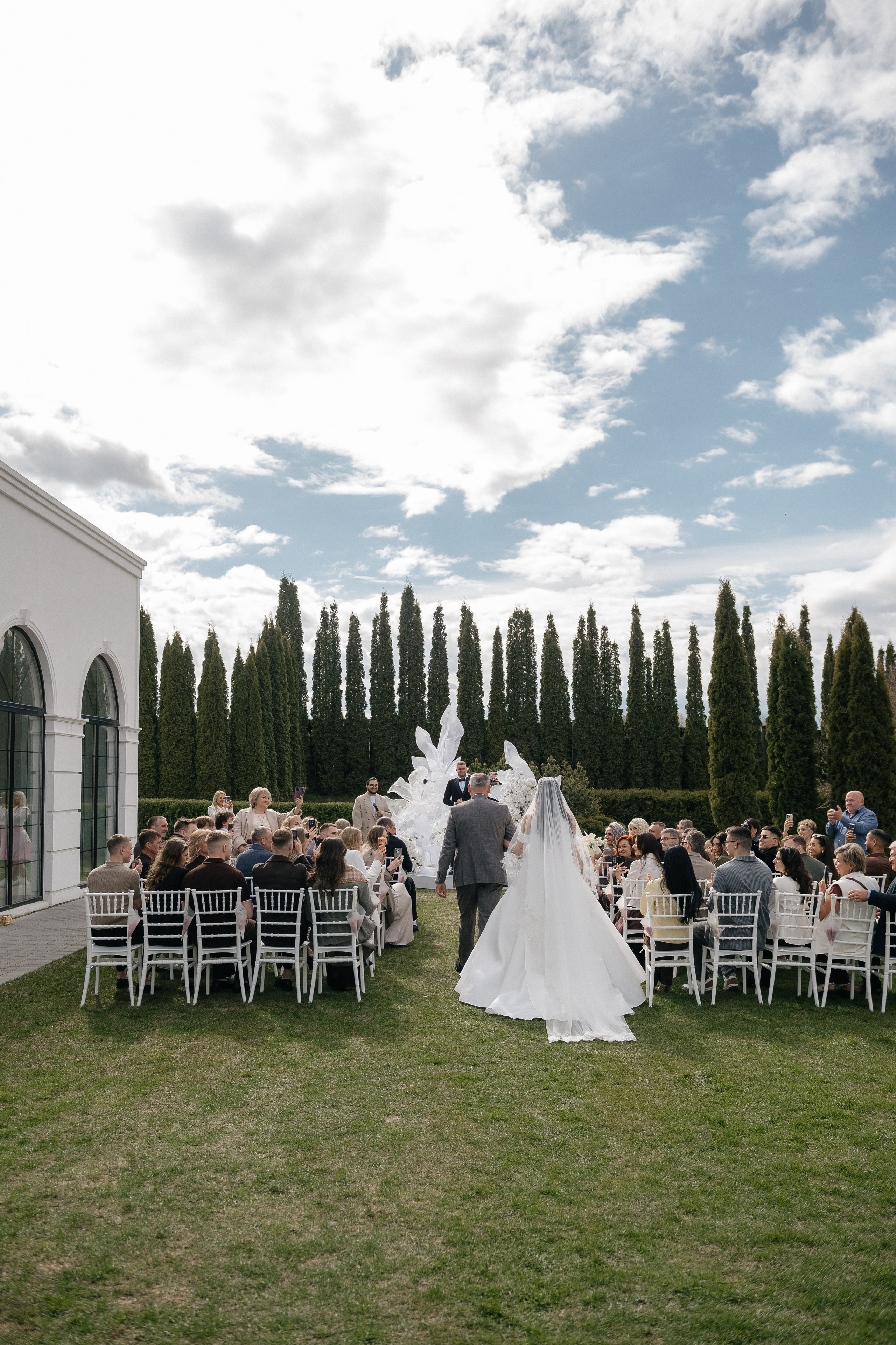Wedding day of Valeria and Vladislav. Wedding PHOTOGRAPHER Andrew Vnukov
