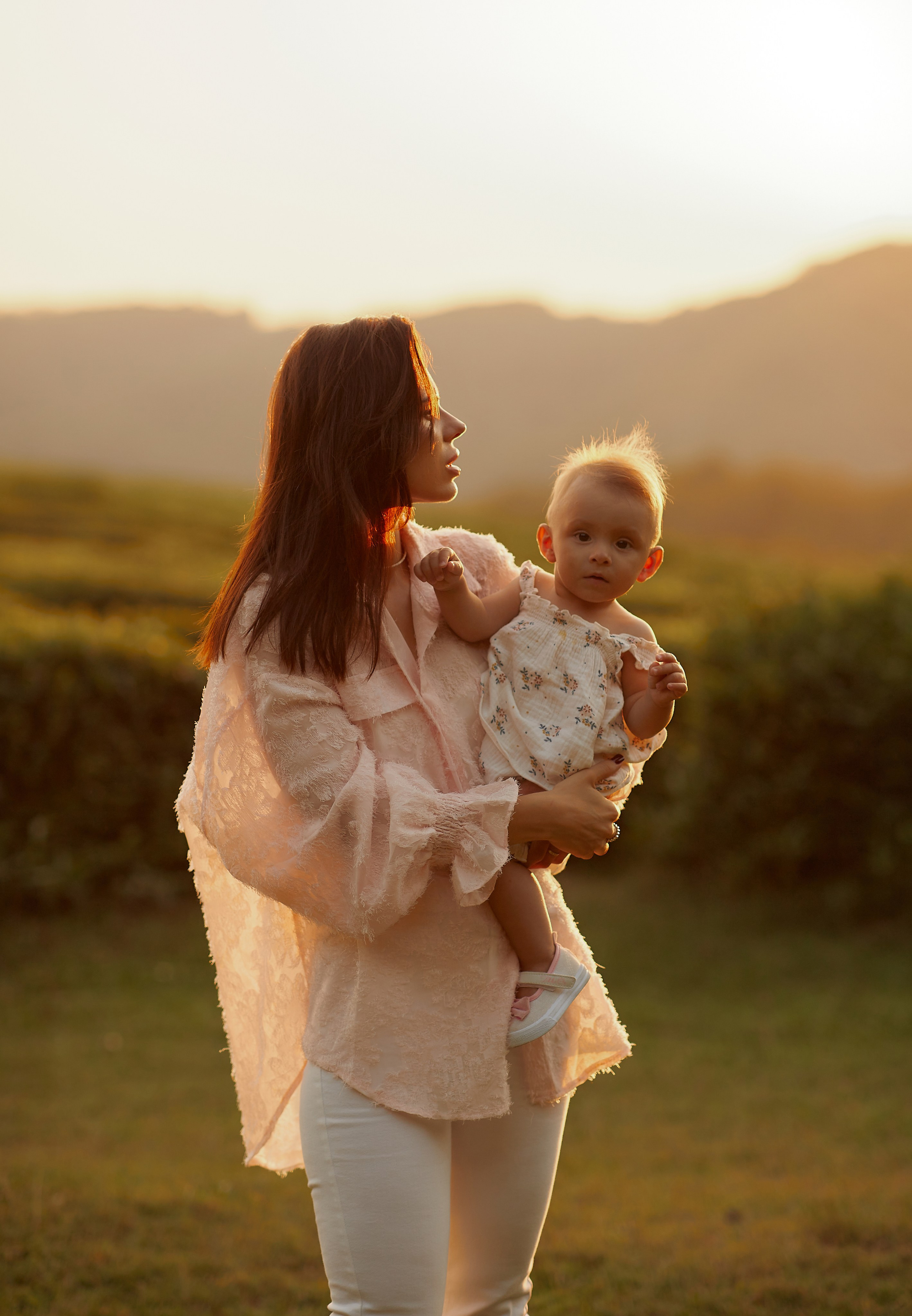 Фотограф Сочи фотограф в Сочи фотосессия в Сочи фотосессия Сочи фотосессия Красная поляна фотограф Красная поляна Фотограф Адлер Визажист Сочи Визажист в Сочи свадьба в Сочи рестораны Сочи девушки укладка макияж мейк  сочи рестораны путешествия wedding in the mountains Новогодние фотосессии семейная фотосессия на море лошади конные прогулки в Сочи. Фотосессия с лошадью. Фотосессия в горах. Крещение фотограф Сочи. выписка из роддома сочи