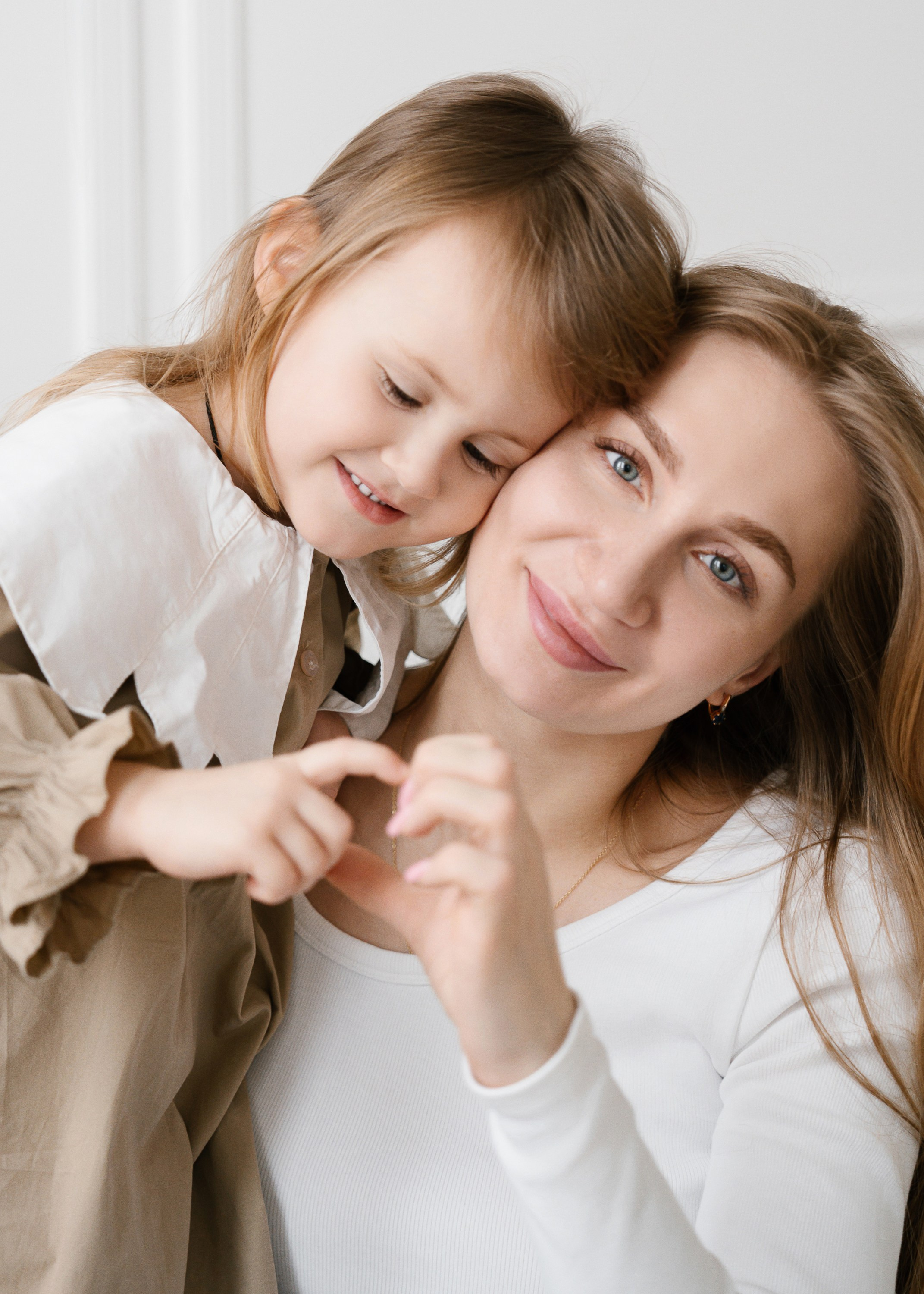 ДАРЬЯ и ДЕНИС. Женский портрет