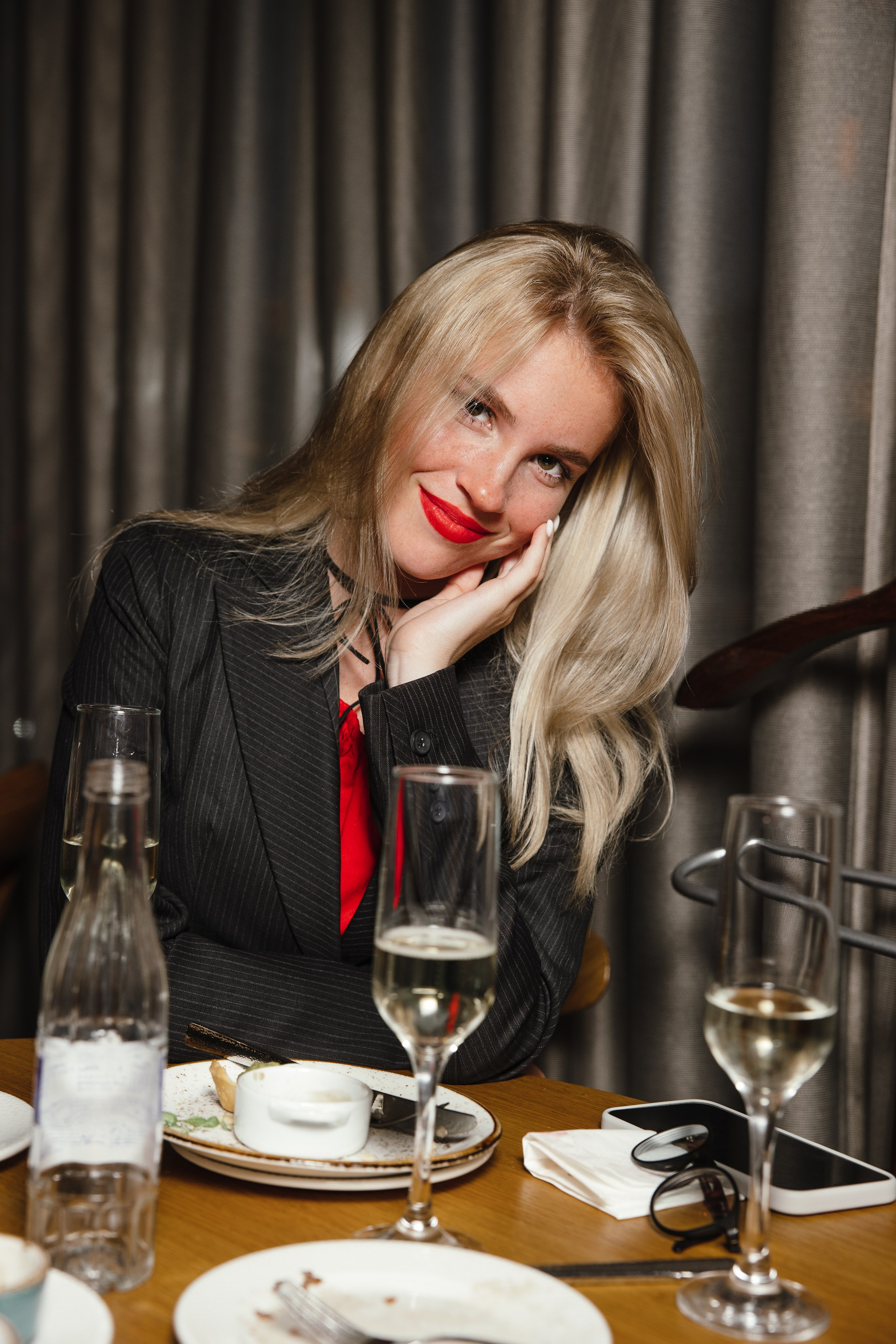 Презентация Russian Fashion Dom в ресторане Shagal. Контент фотограф в Москве и области Елена Кулакова