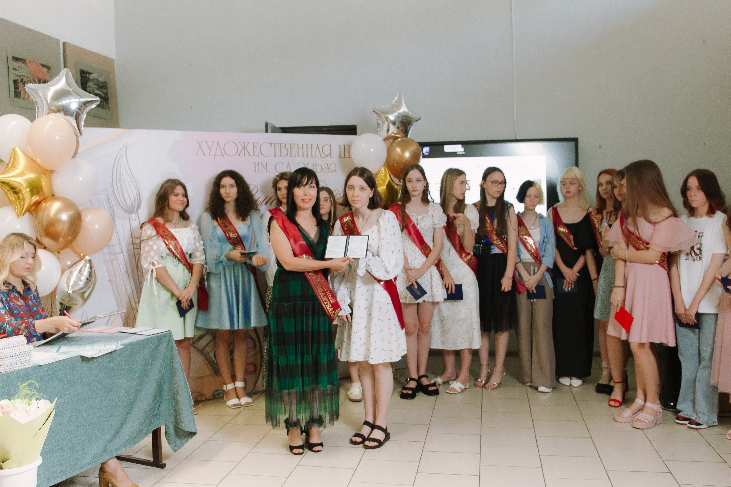 Выпускной в Художественной школе. Выпускные альбомы Натальи Бутко: Новороссийск, Анапа, Геленджик