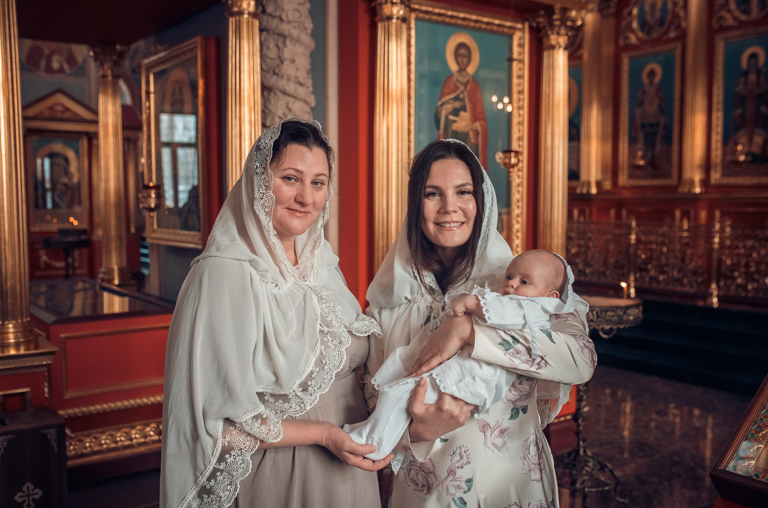 Крещение младенца Руслана в храме Георгия Всеволодовича. Екатерина Крапивина фотограф церковных Таинств в Нижний Новгороде