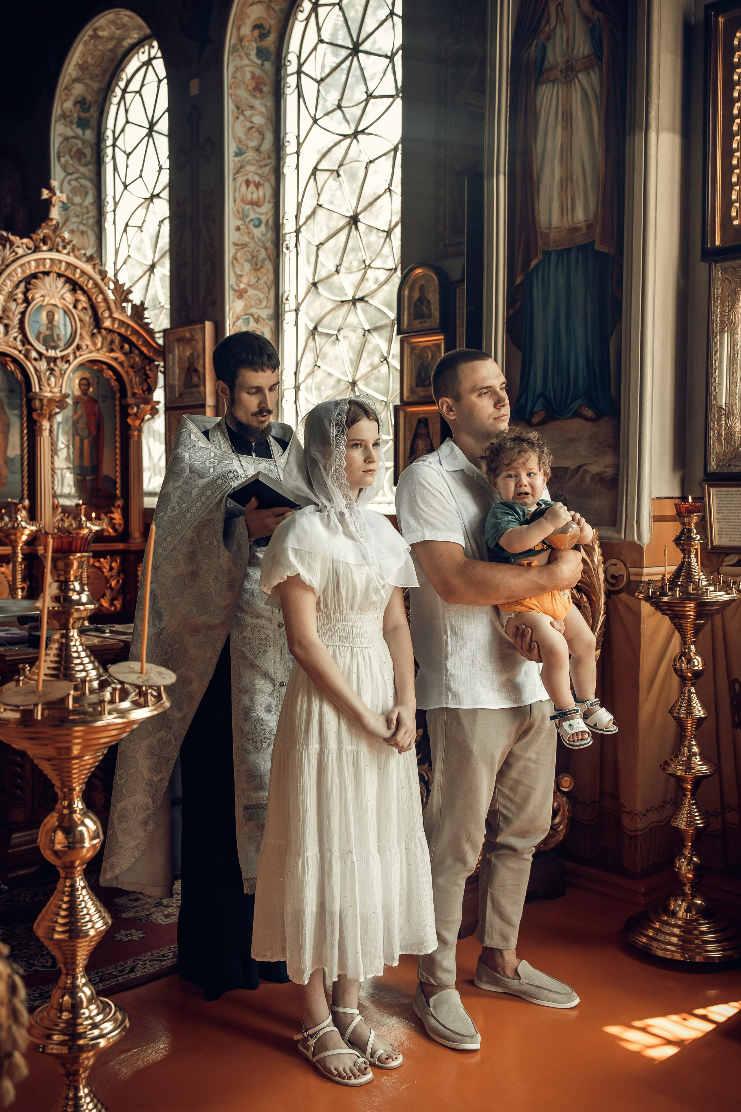 Таинство Крещения Мирона. Свято-Успенский храм. Свадебный фотограф Краснодар Инна Кириенко