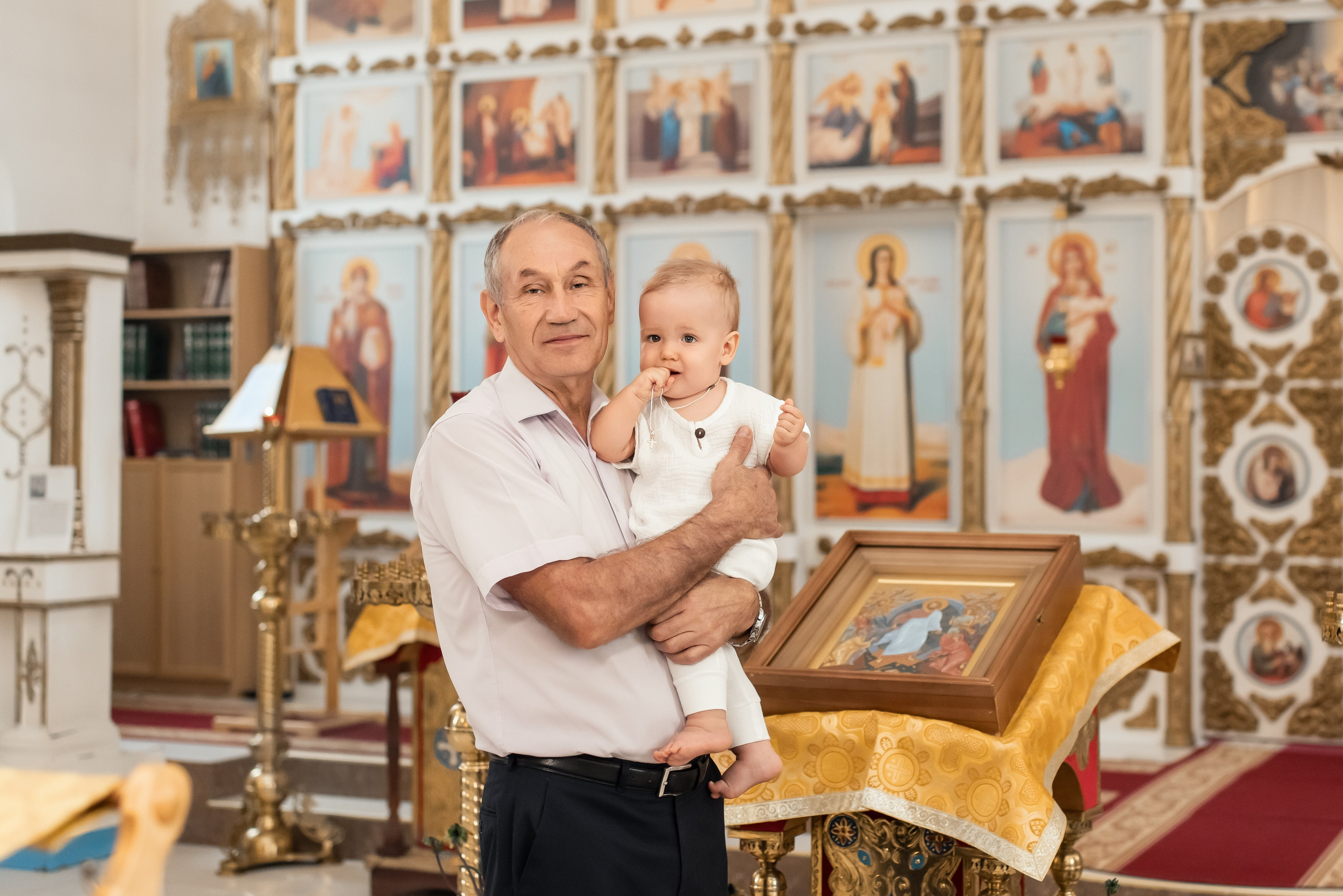 Храм Благовещения Пресвятой Богородицы. Церковный фотограф на Таинство Крещения и Венчания в Оренбурге и Оренбургской области Екатерина Белкина