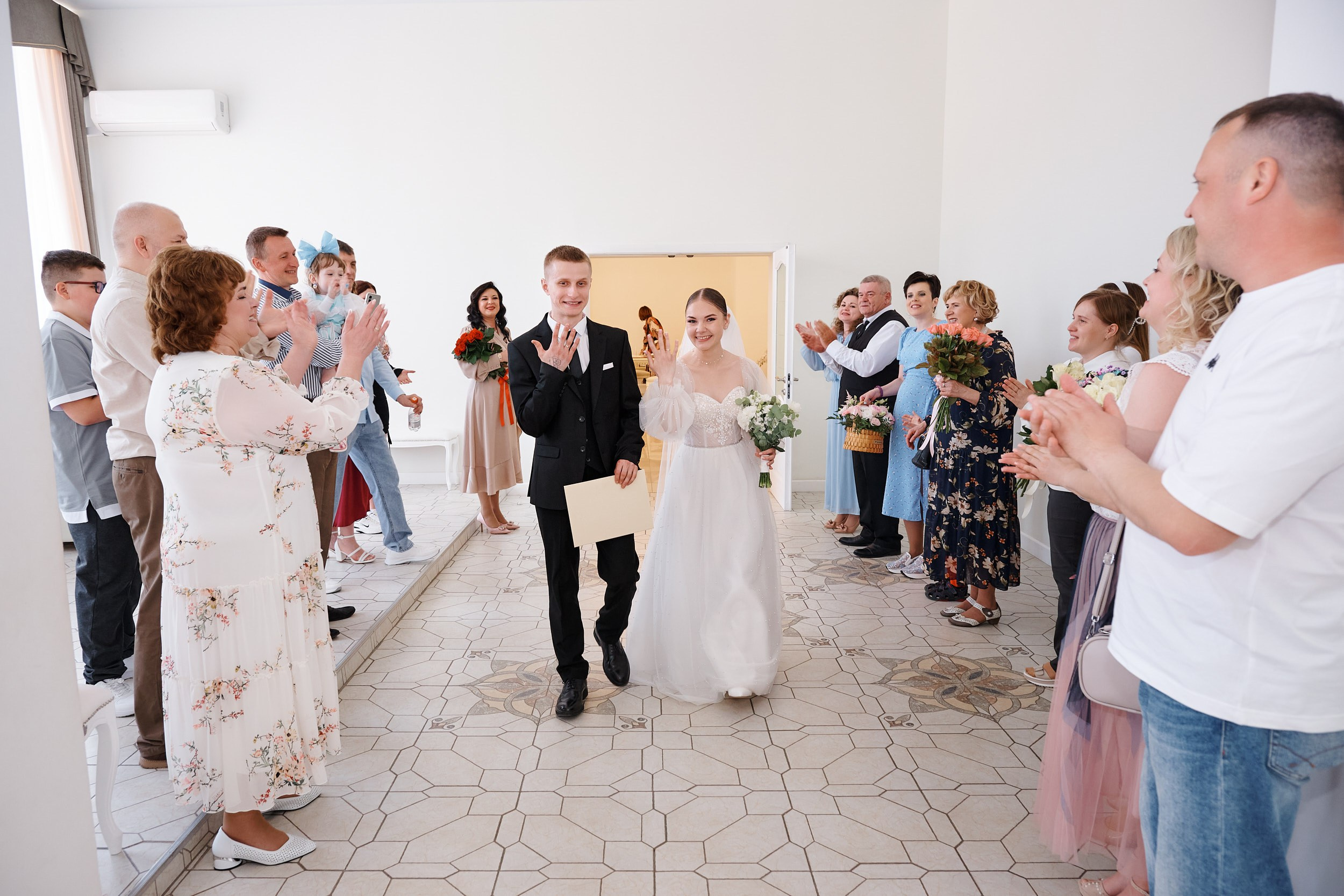 Иван и Варвара. Свадебный фотограф, видеограф в Клину, Москве, Зеленограде, Калабушкин