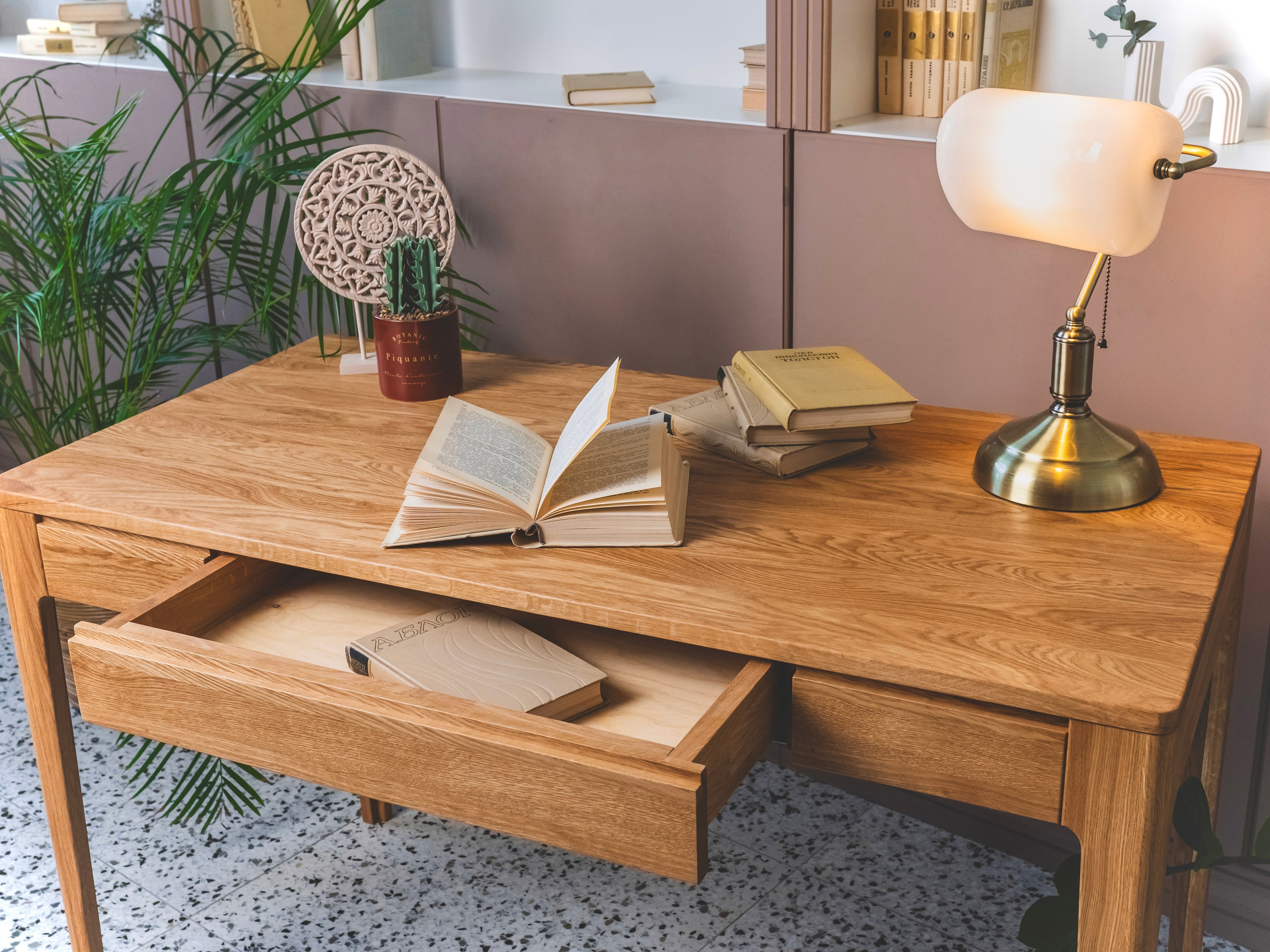 современный дизайн / inmyroom / дизайнерская мебель / мебель от производителя / дизайн интерьера / мебель на заказ / дизайнер года / мебель из италии / современный письменный стол из натурального дуба 