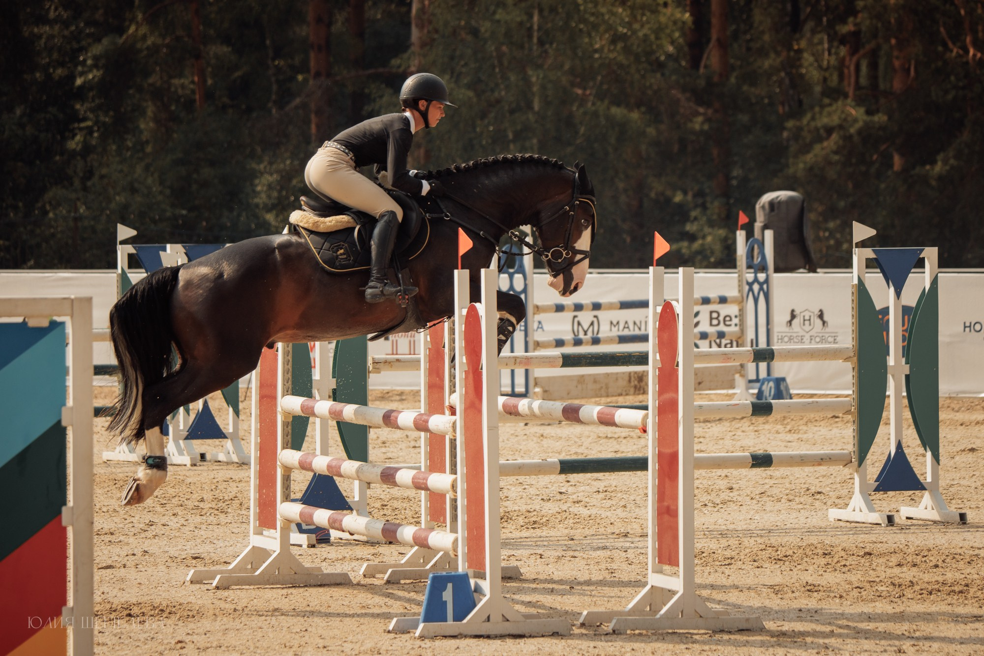 Дерби. Horseka 2024. Детская Конная фотография в Москве Юлия Шепелева