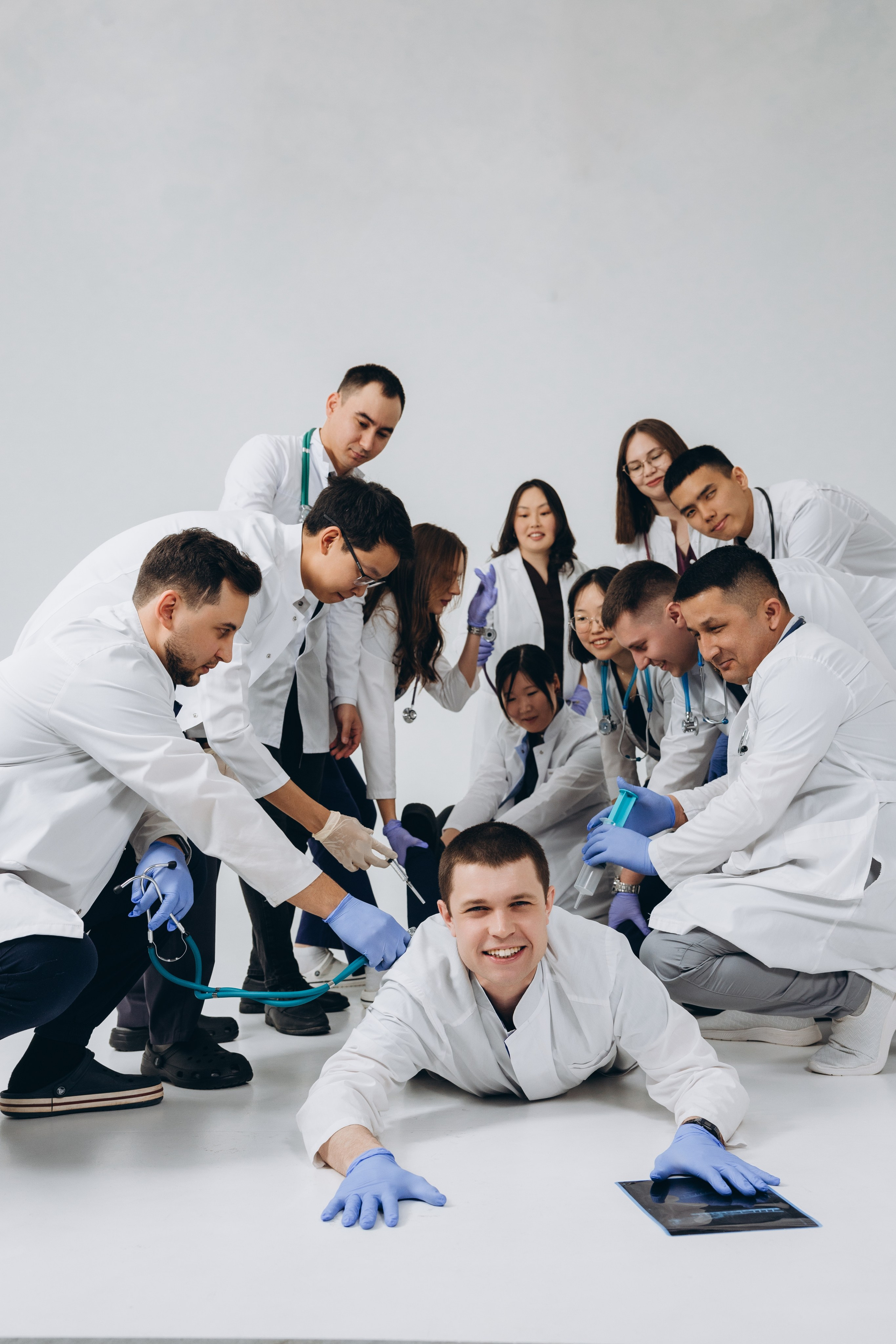 Съёмка для выпускников меда. Свадебный, семейный фотограф в Иркутске Светлана Макаричева