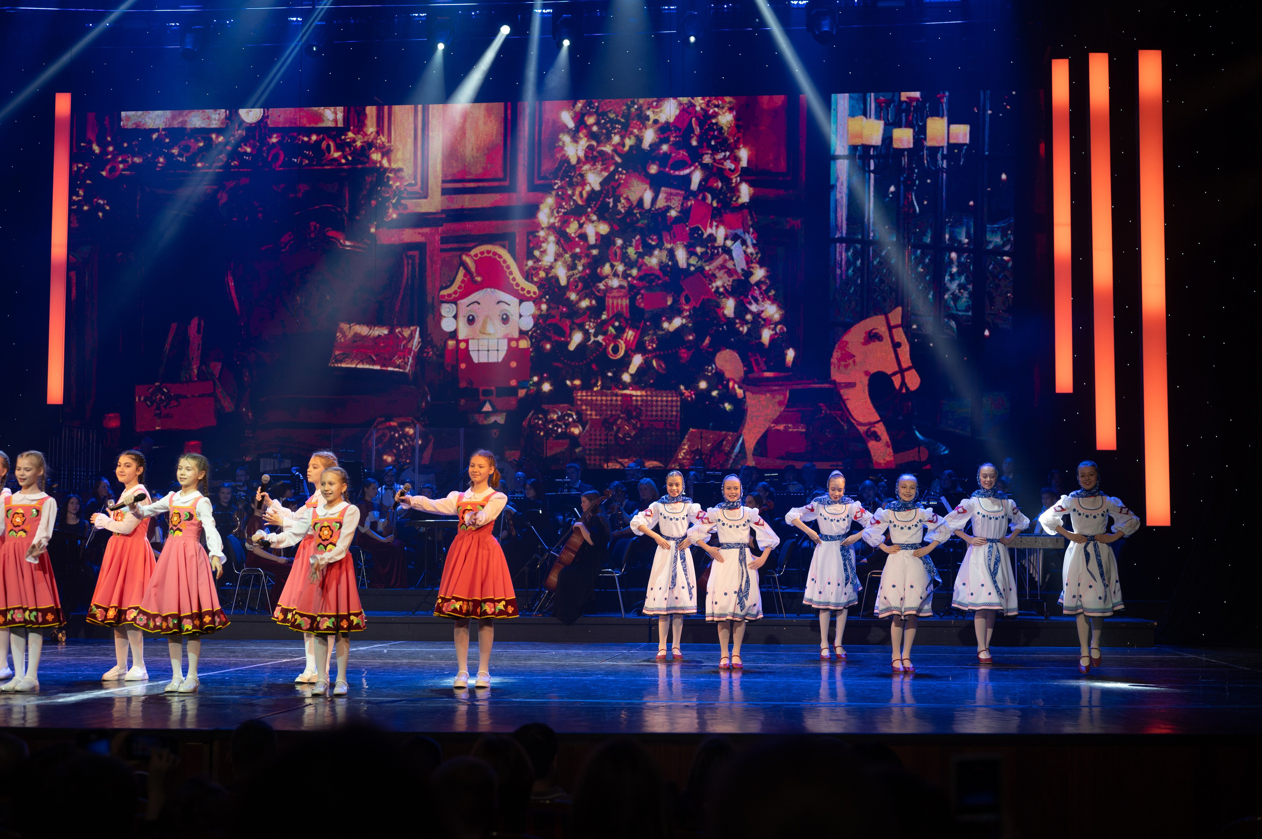 Отчетный концерт ДШИ «Гармония» «Зимняя гармония». Фотограф новорожденных, семейный детский в Тюмени Татьяна Морозова