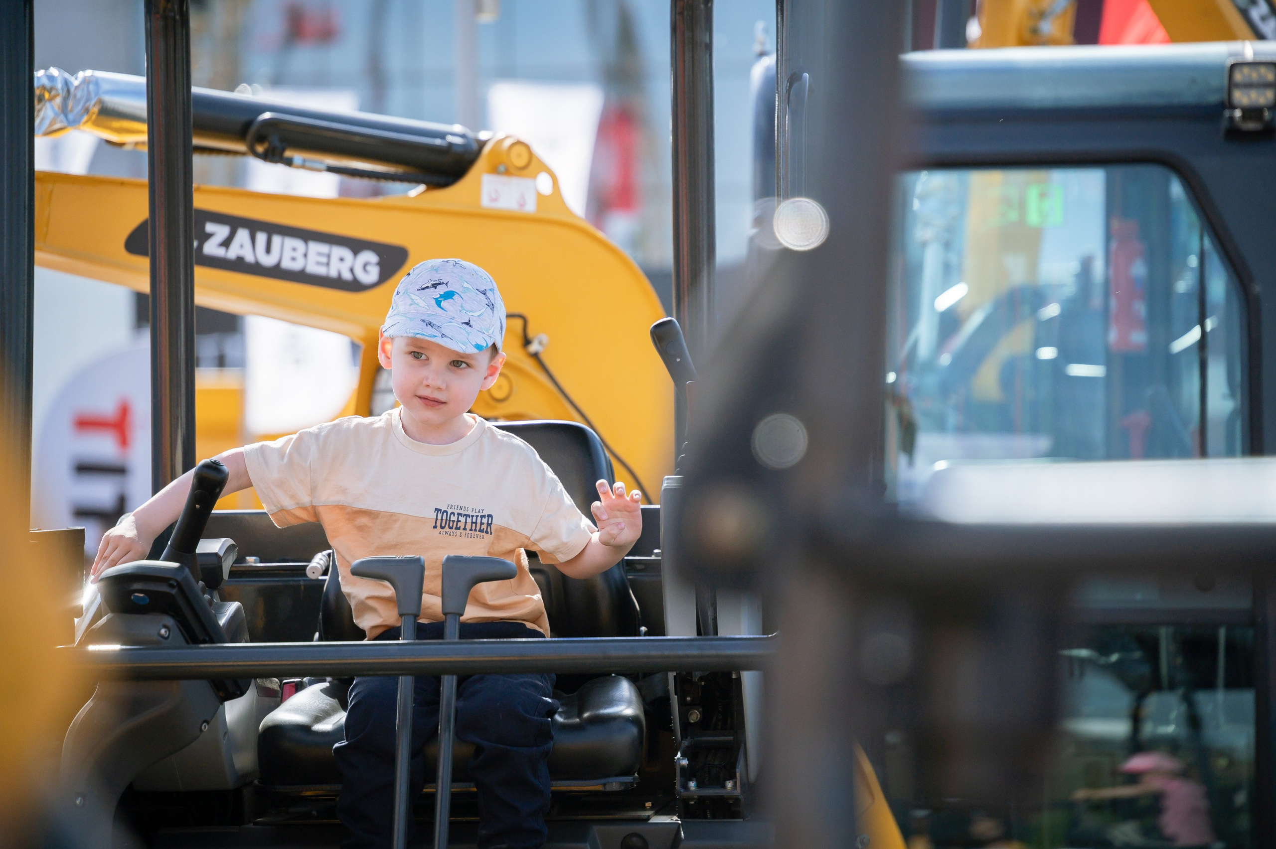 COMVEX 2024. Профессиональный фотограф Москва Россия Граждан Олег