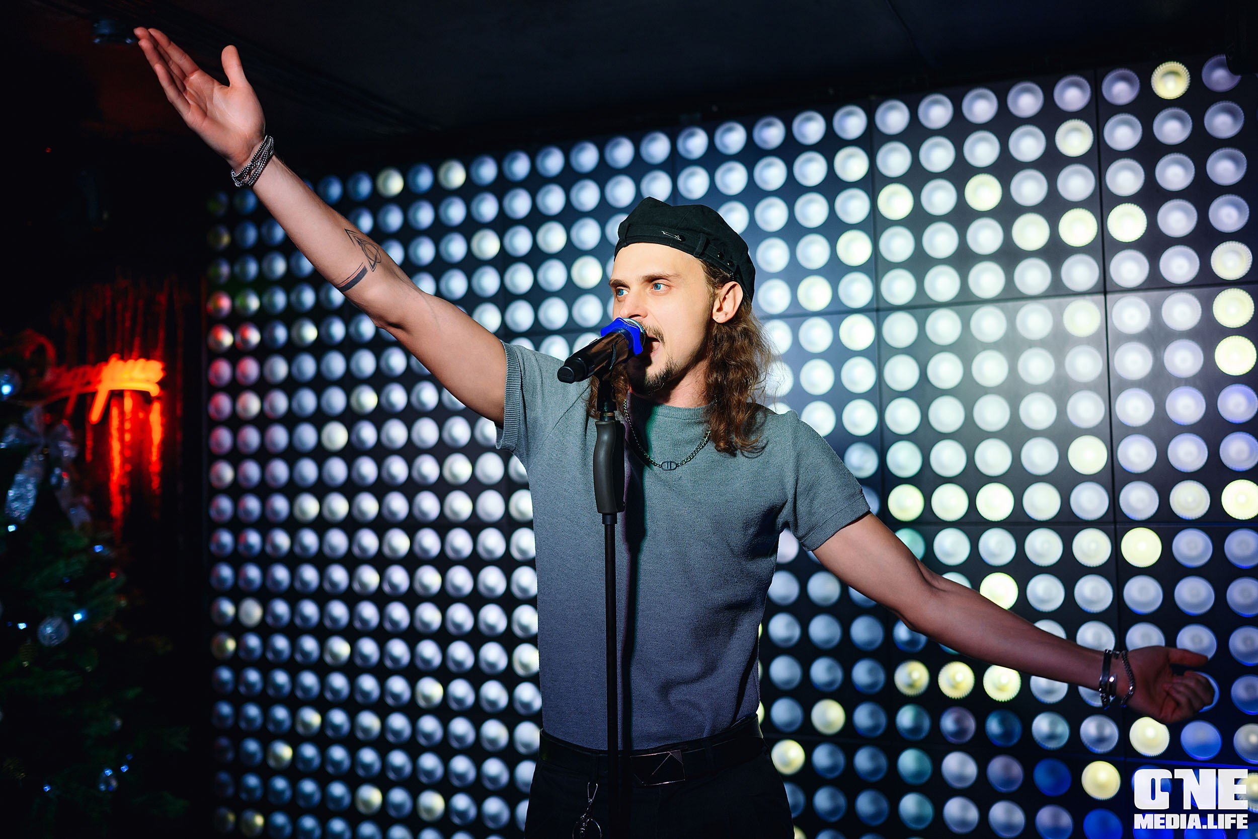 Фоторепортаж из караоке-клуба Эйфория. One Media Life: фоторепортажи, фотоотчеты с мероприятий и заведений