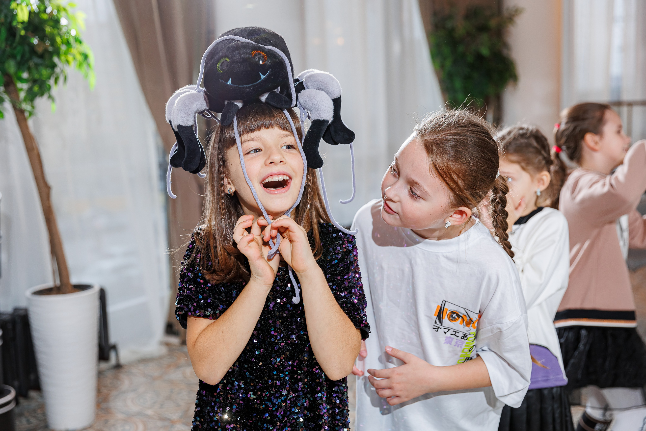 День рождения Насти «Венсдэй во Вкусотеррии». Семейный и детский фотограф Комина Елена, Власиха, Одинцово