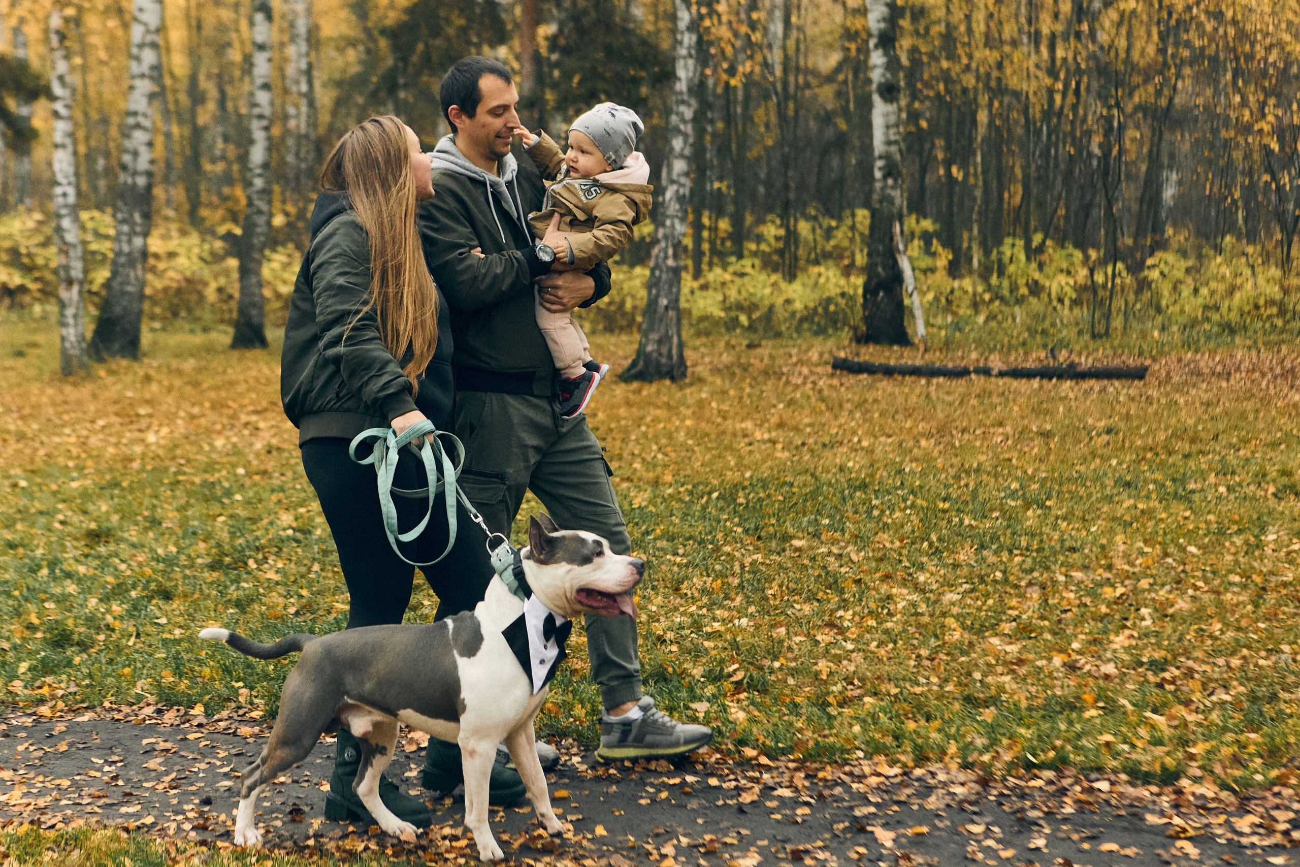 Семейная фотосессия дома и на прогулке в Москве