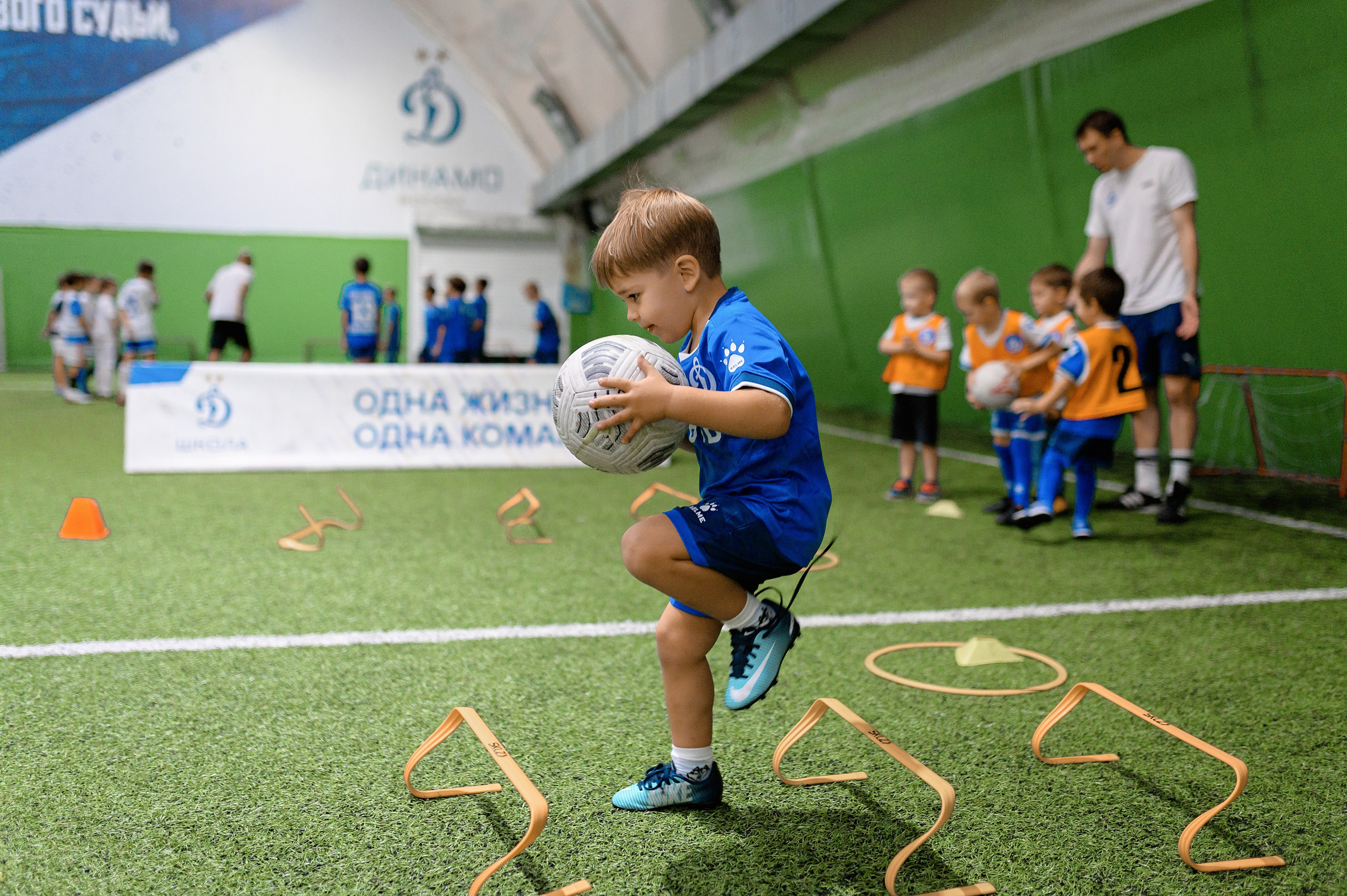 ШКОЛА ФК «ДИНАМО». ОТКРЫТИЕ НОВОГО СЕЗОНА. РЕПОРТАЖНЫЙ И БИЗНЕС ФОТОГРАФ В МОСКВЕ, ЕГОР НИКОЛАЕВ