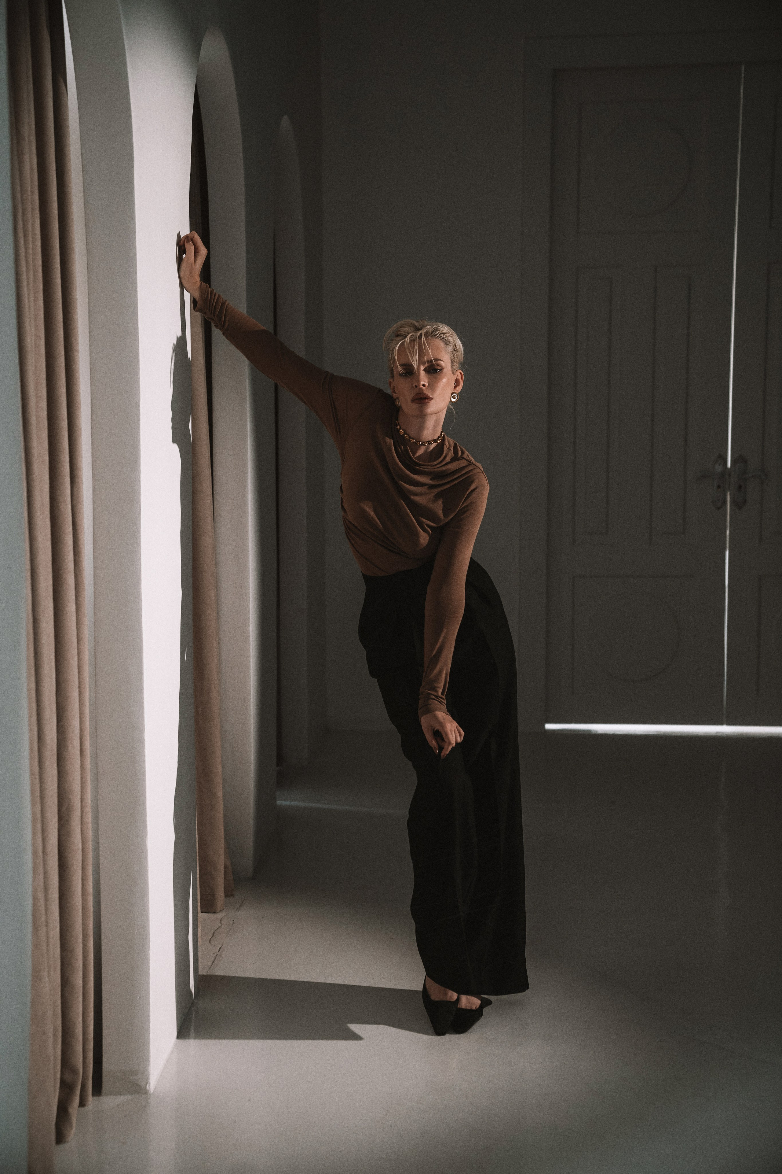 Room 1. Фотостудия MEL Новороссийск | Подкаст-студия