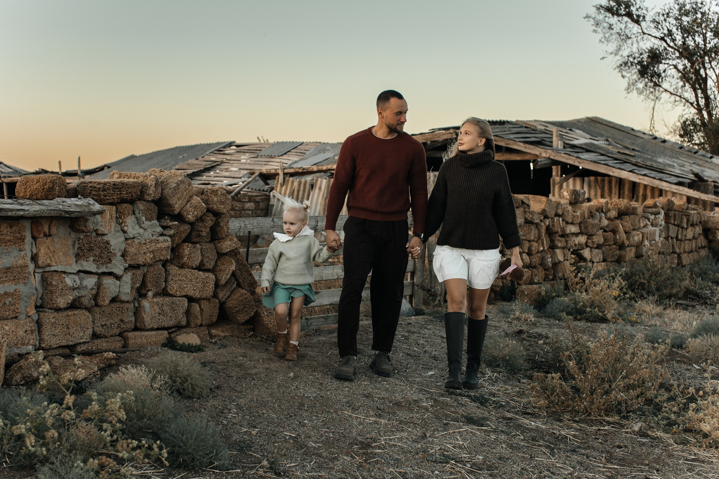 Артем Настя и Николь. Семейный фотограф в Волгодонске Краченцева Анна
