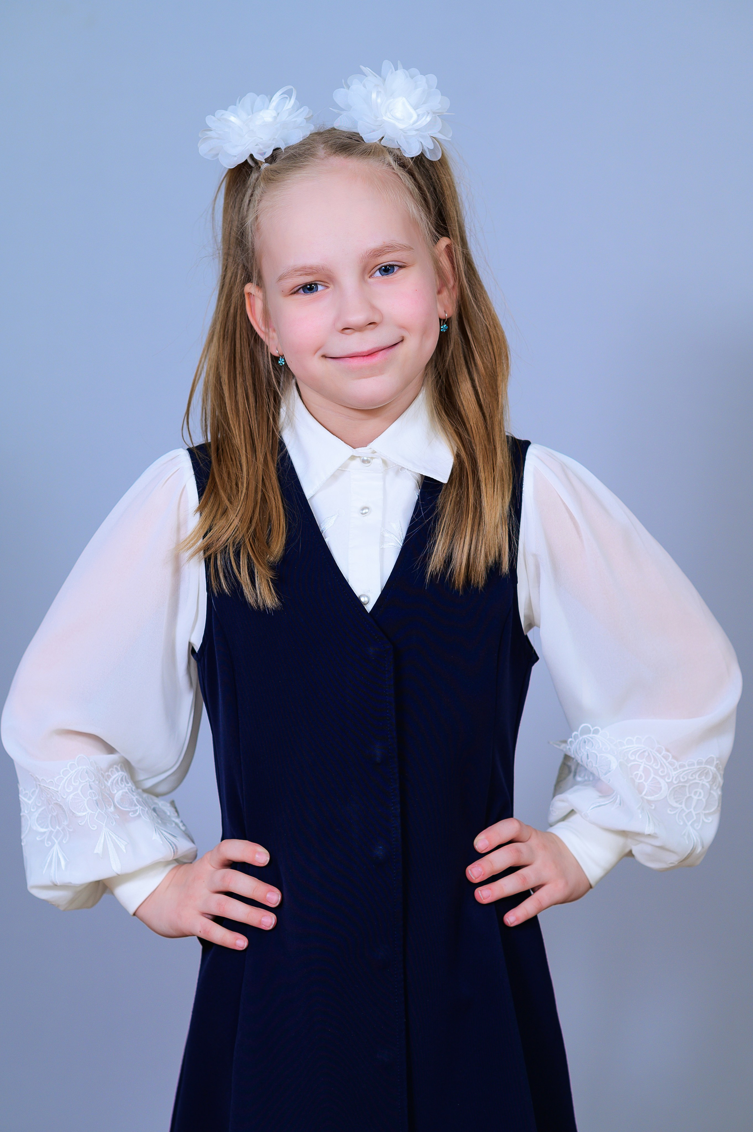 Портрет и общая фотография класса. Выпускной школьный альбом в Москве / Школьный фотограф Юлия Михайленко