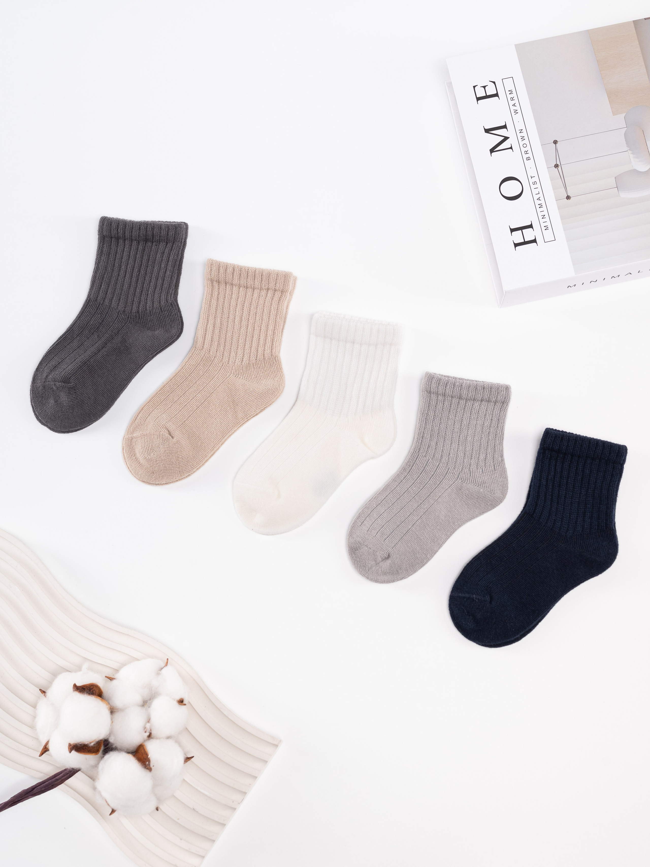 Детские носочки. Предметный фотограф, фото для маркетплейсов Пятигорск, КМВ