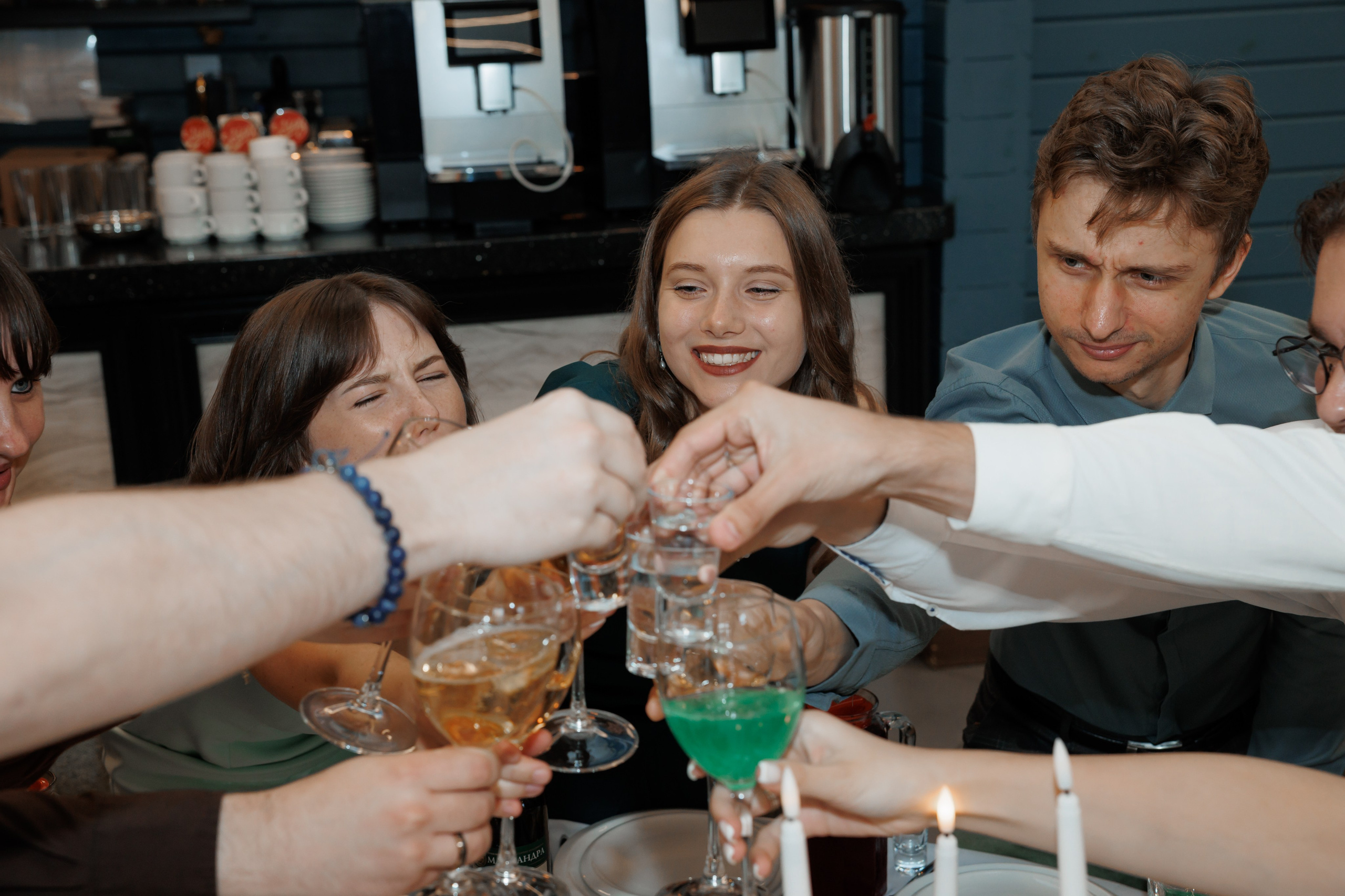 Регистрация в отеле Fish Point, ЗАГС Бутово, прогулка в Остафьево. Свадебный и репортажный фотограф (Москва, Королев и другие)