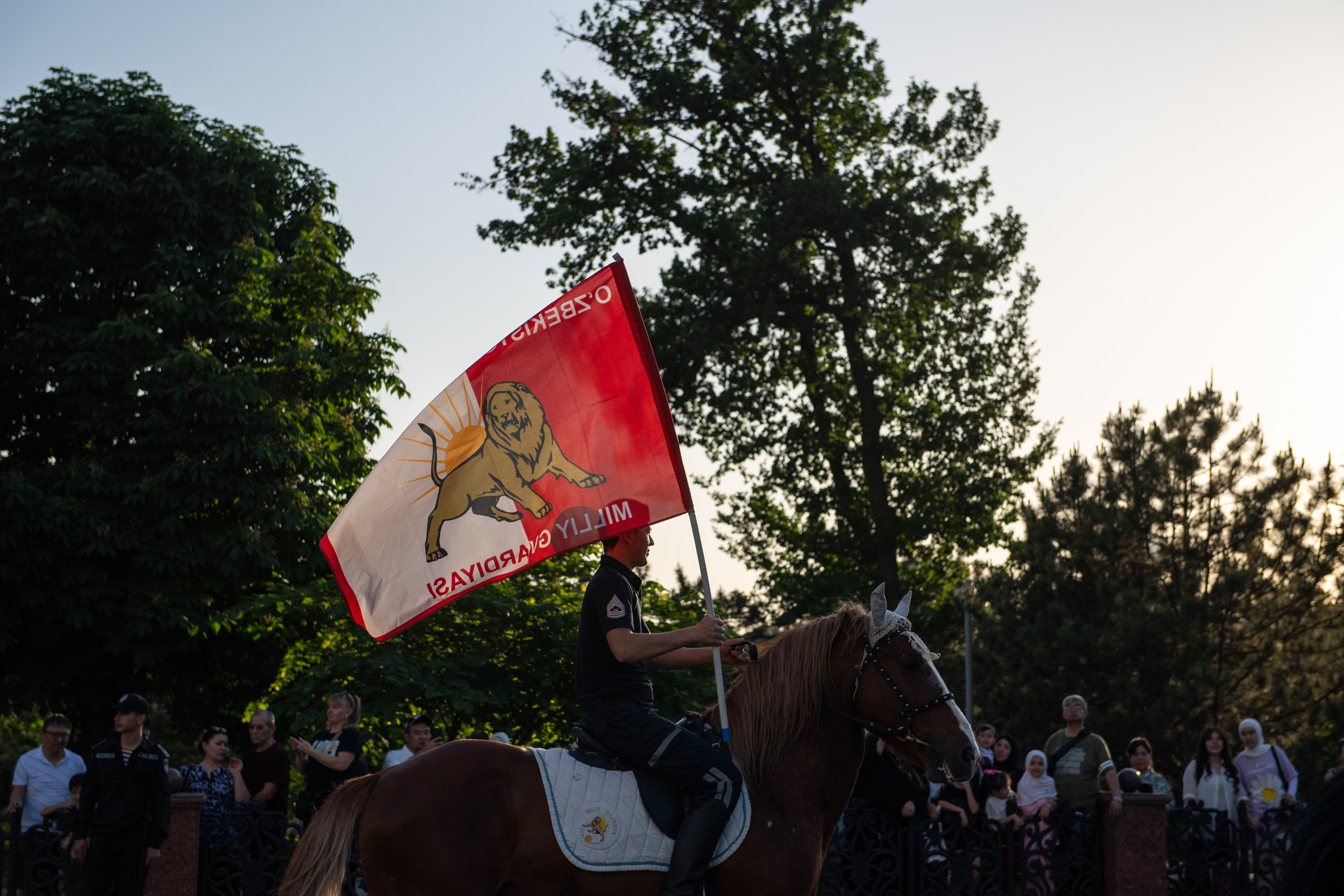 Конный парад в Ташкенте. Репортажный, спортивный и документальный фотограф в Ташкенте Алексей Елисеев