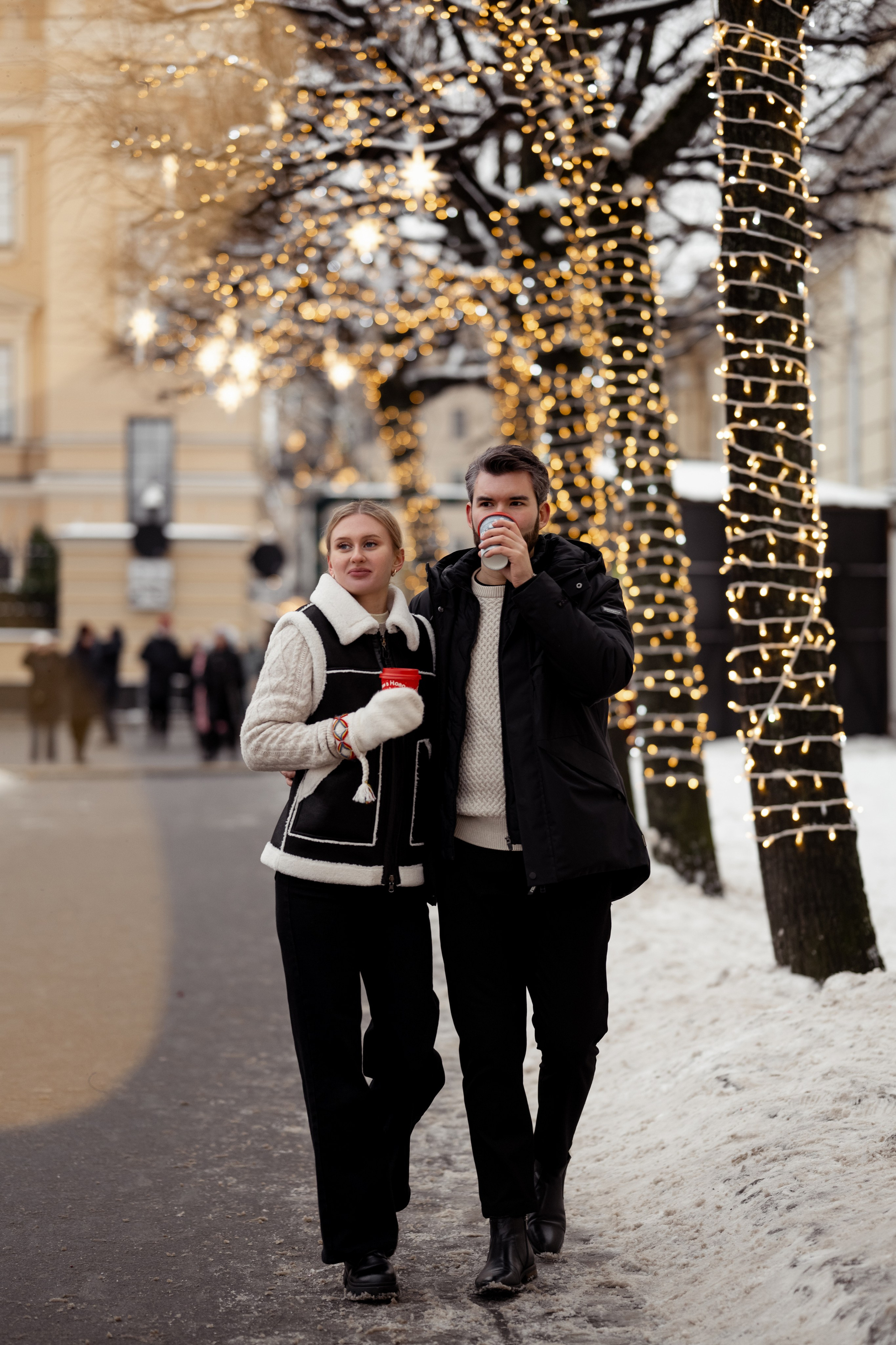 Джейкоб и Екатерина. Манежная площадь. Свадебный и семейный фотограф в СПб Валерия Фомичева