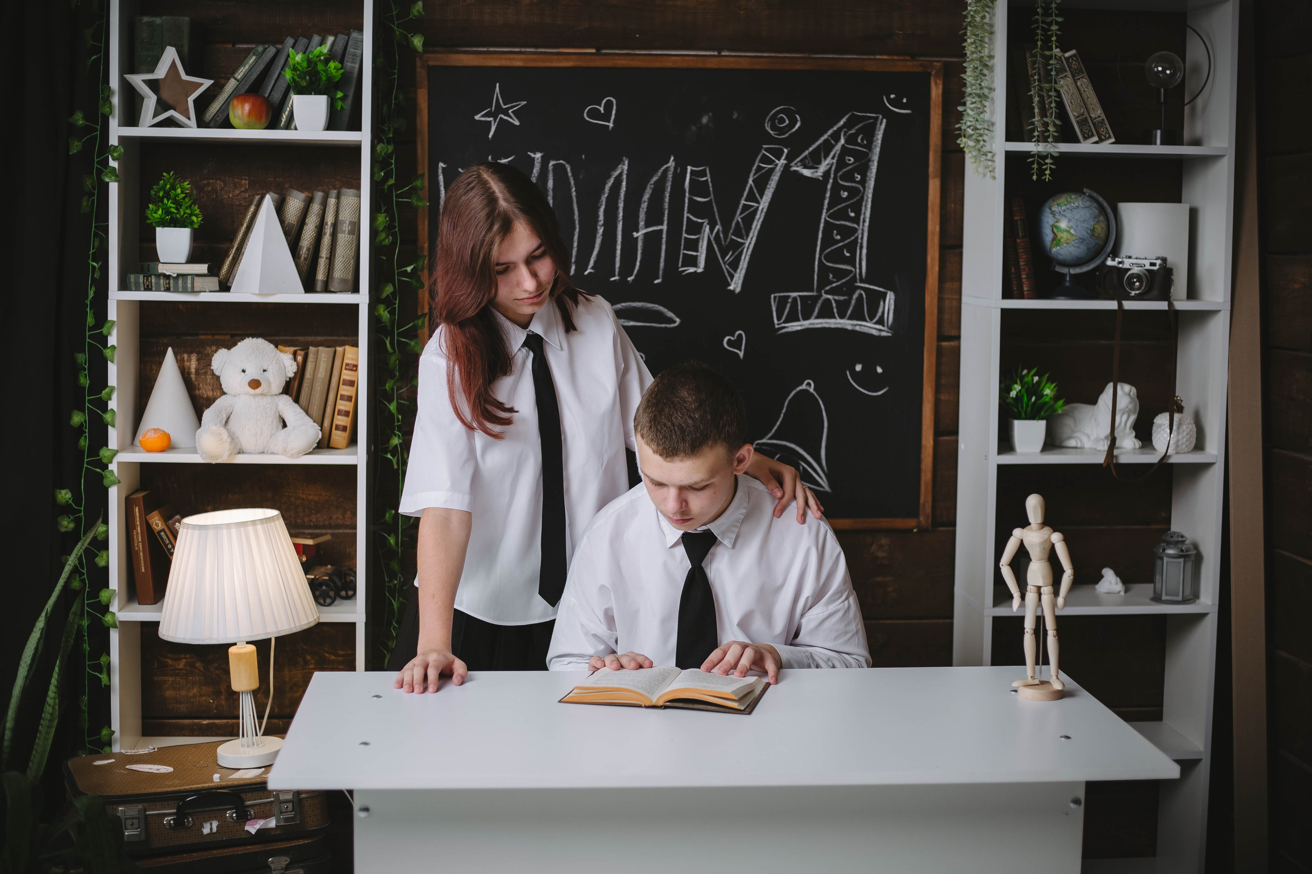 Примеры фото. Выпускные альбомы в Серпухове, Протвино, Чехове, Чехове, Пущино, Тарусе