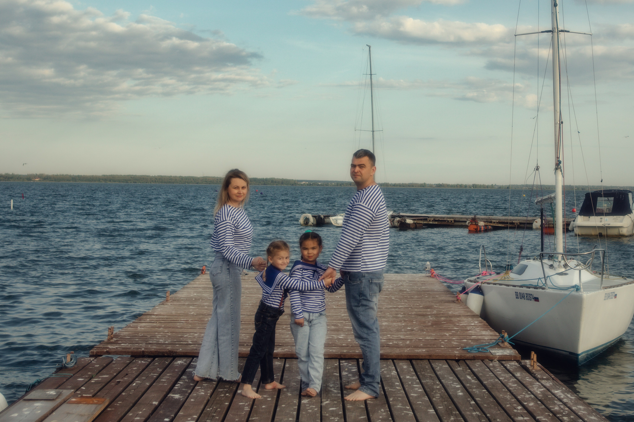 Андрей + Наталья и сестрёнки Вика и Оля. Фотограф Елена Бухонина Челябинск