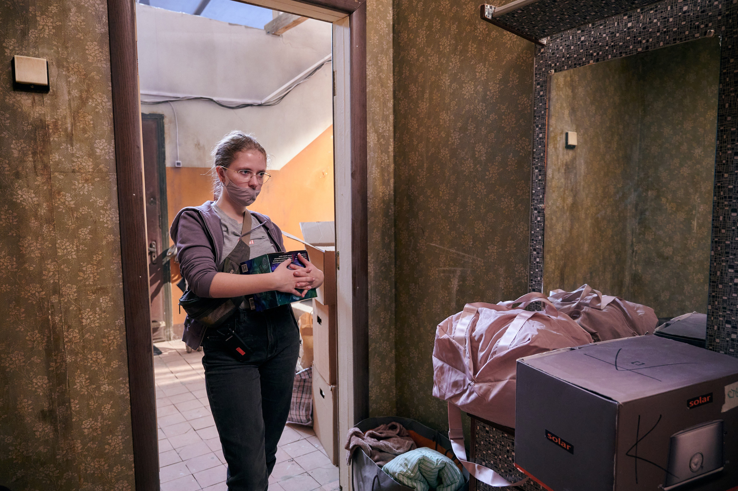 Нина. Никита Хохловский фото и видео продакшн