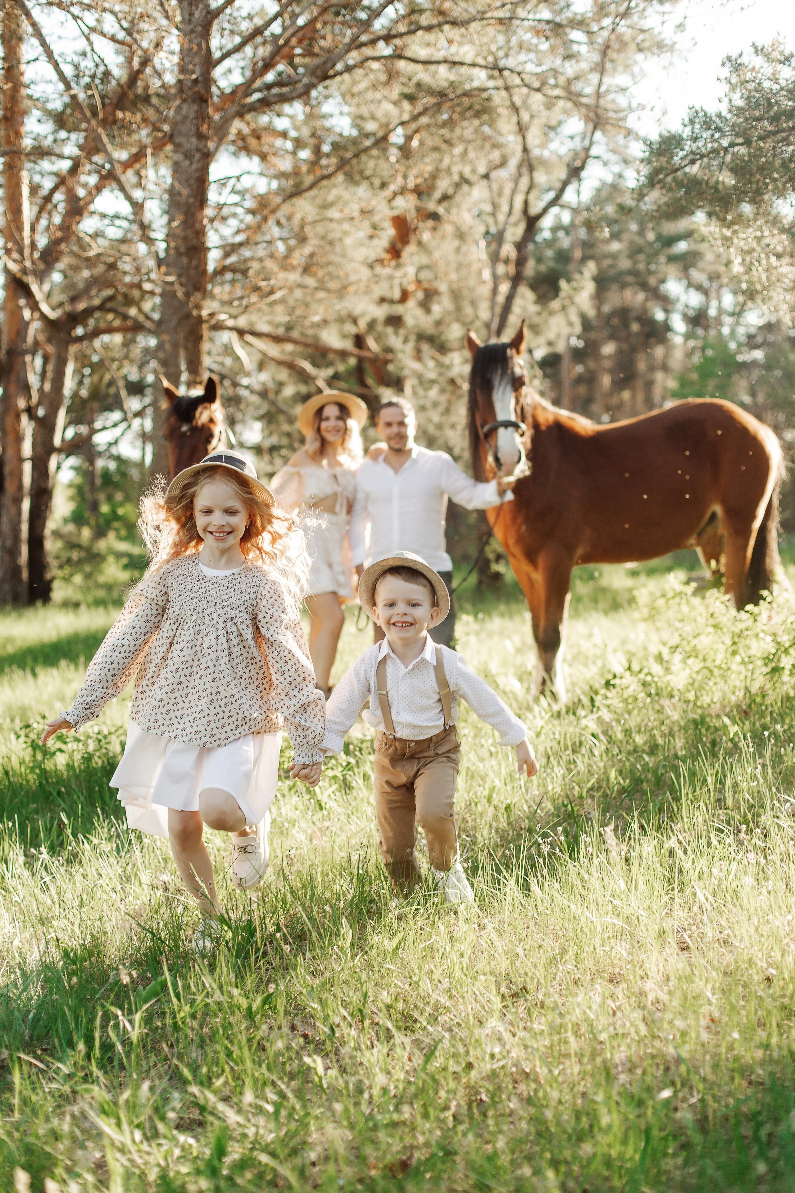 Ольга, Иван, Алёна и Ярослав. Свадебный и семейный фотограф Александра Кос
