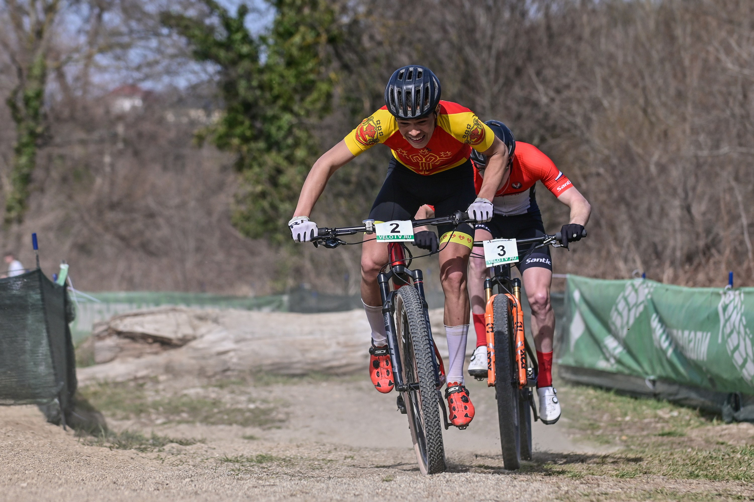 Маунтинбайк, кросс-кантри в Архипо-Осиповке 16 марта 2025. Спортивный фотограф, фотожурналист Павел Ларькин