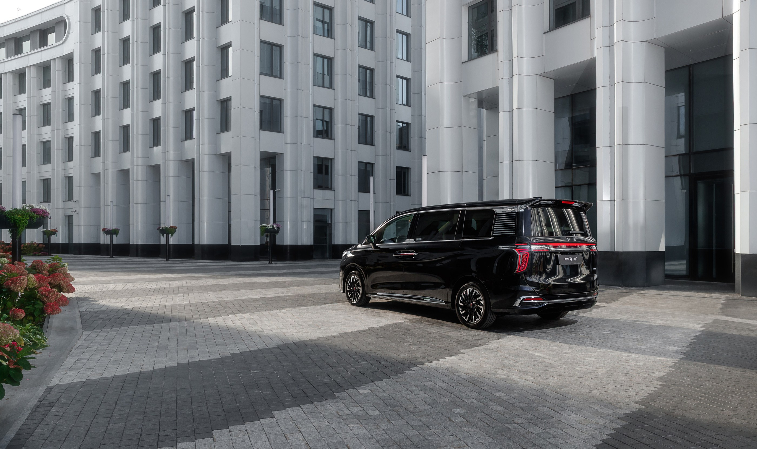 Hongqi HS9. Фотограф Дмитрий Питерский