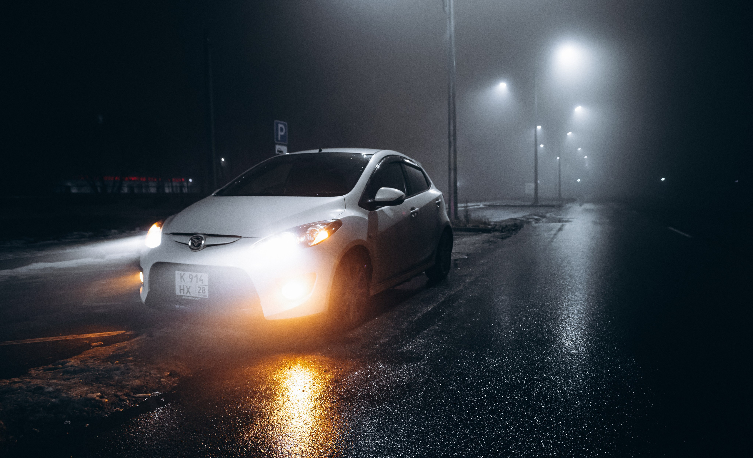 Mazda Demio. Фотограф Андрей Сенченко